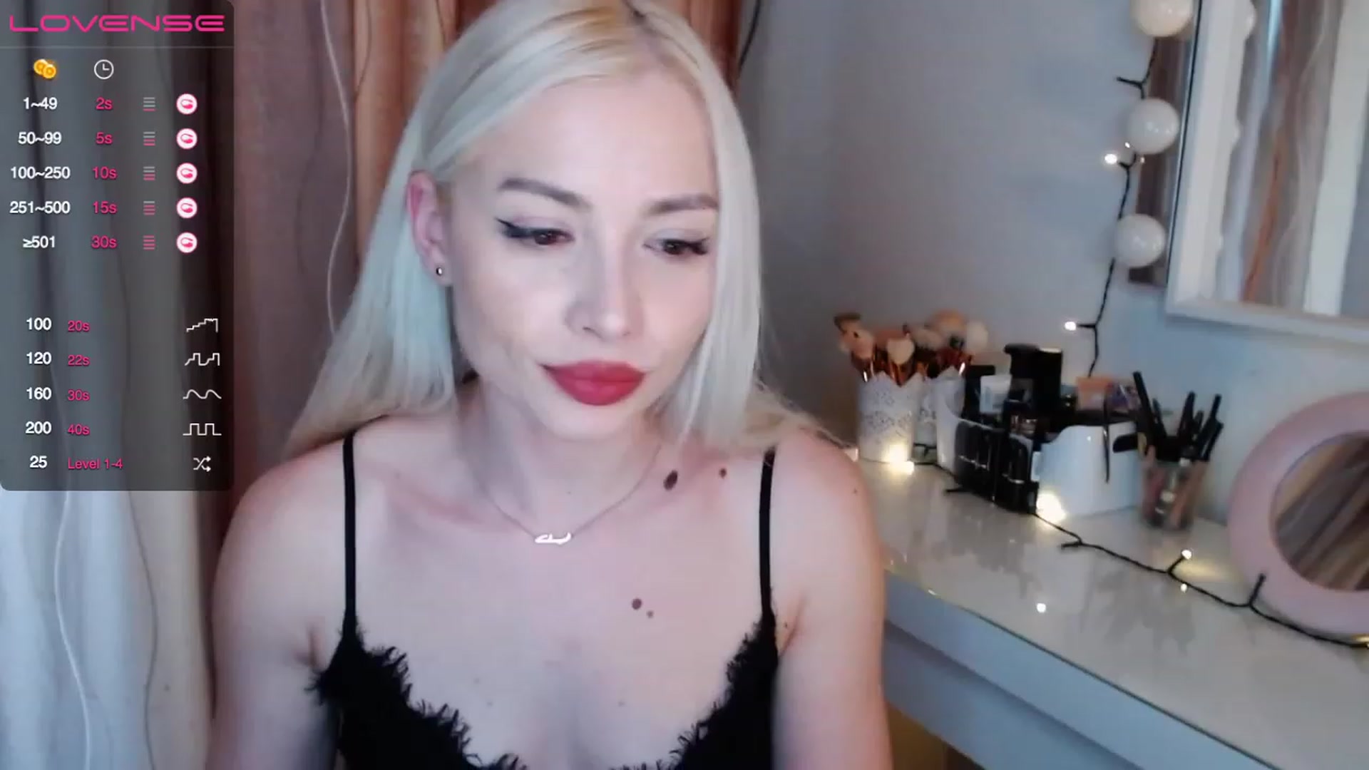 Gallery image thumbnail from Rapunzelll's myfreecams stream on, 04/15/2023, 16:26 image 9 of 20