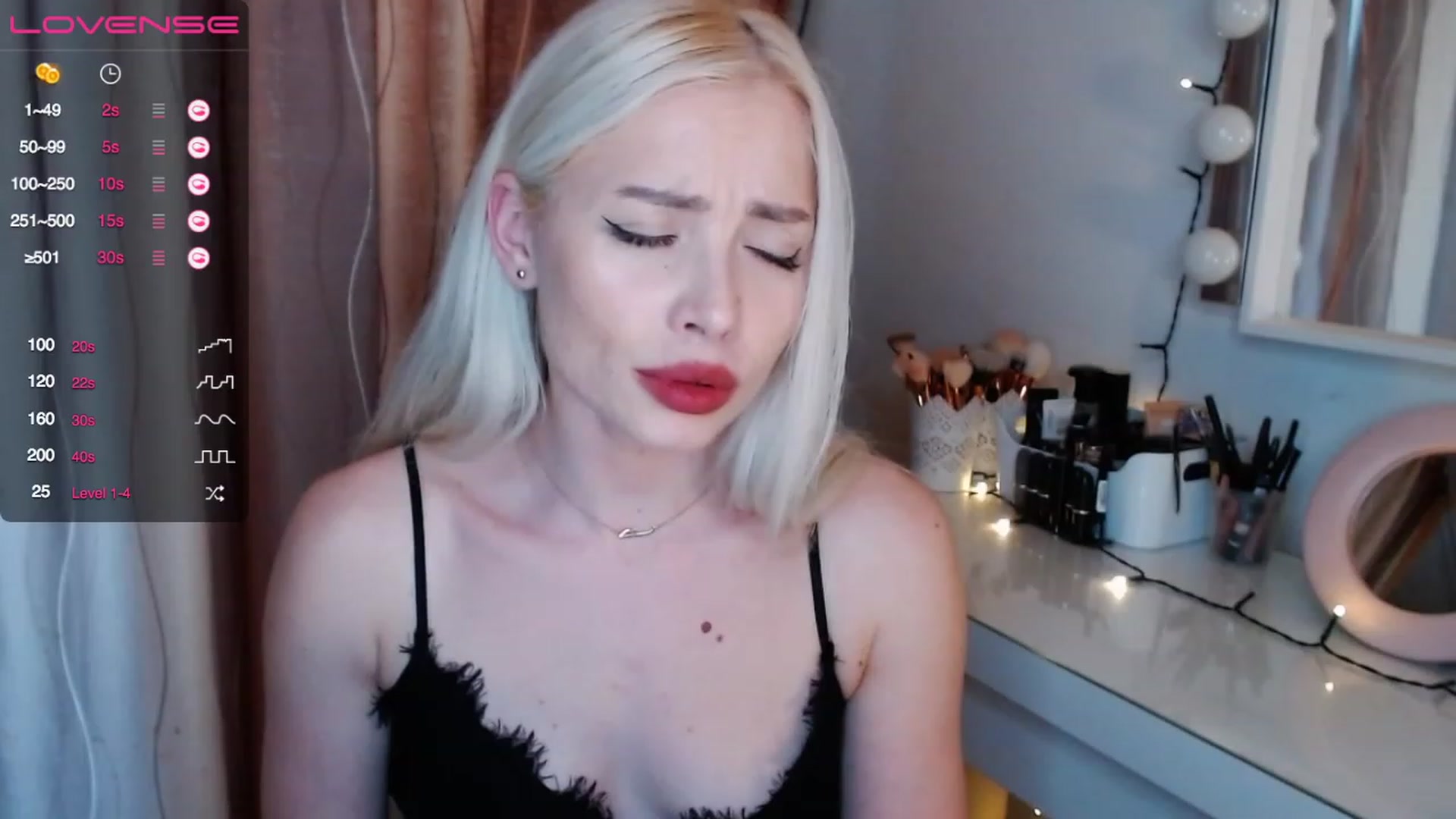Gallery image thumbnail from Rapunzelll's myfreecams stream on, 04/15/2023, 16:26 image 14 of 20