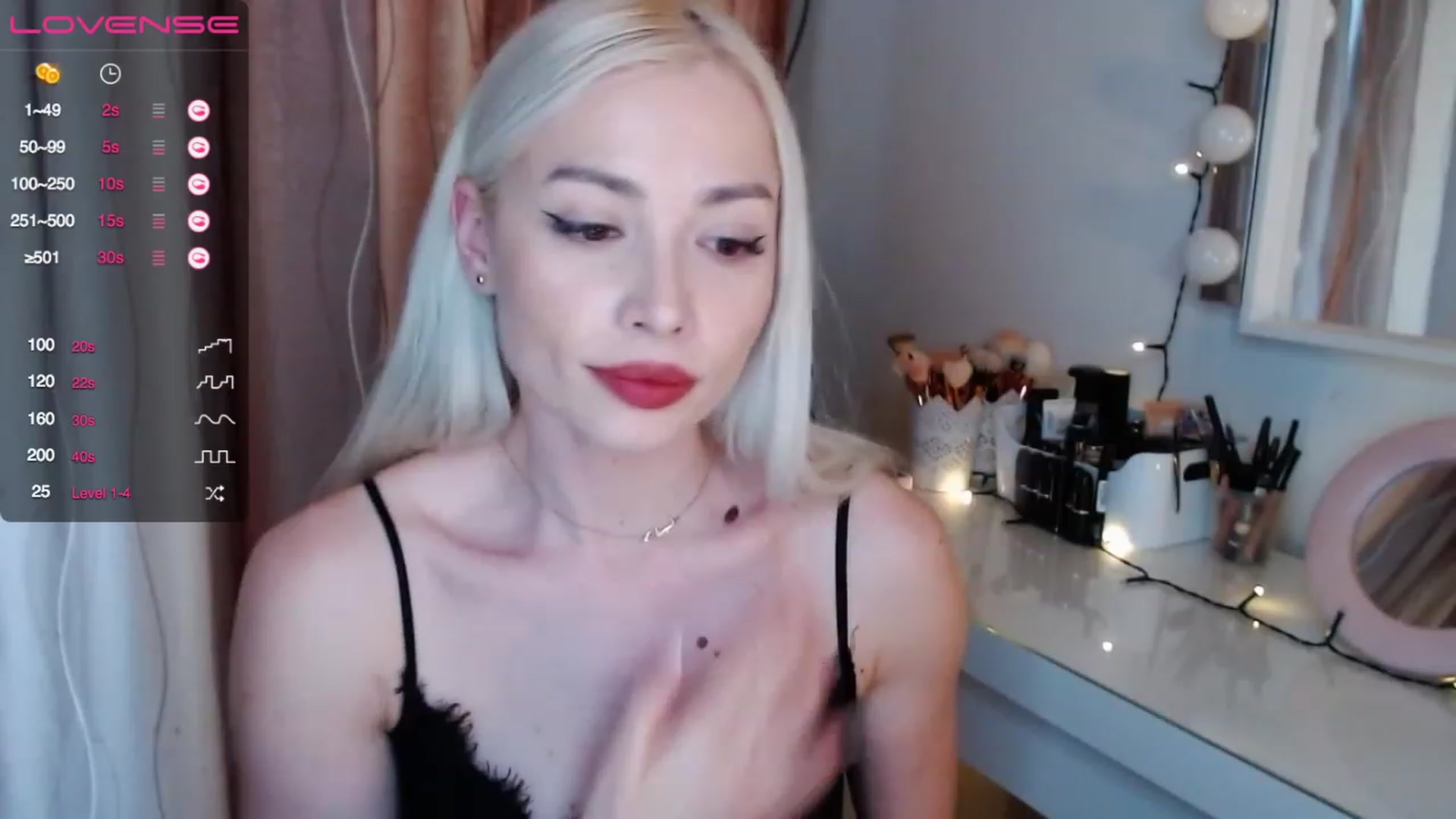 Gallery image thumbnail from Rapunzelll's myfreecams stream on, 04/15/2023, 16:26 image 3 of 20