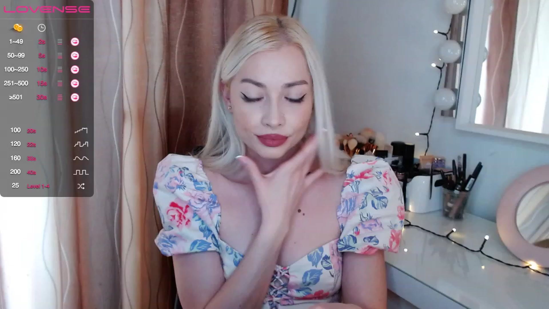 Gallery image thumbnail from Rapunzelll's myfreecams stream on, 04/16/2023, 09:54 image 14 of 20