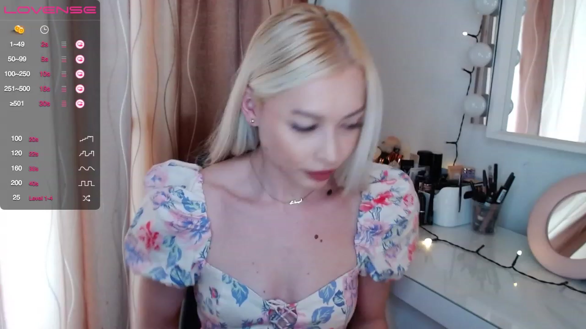 Gallery image thumbnail from Rapunzelll's myfreecams stream on, 04/16/2023, 10:36 image 3 of 20