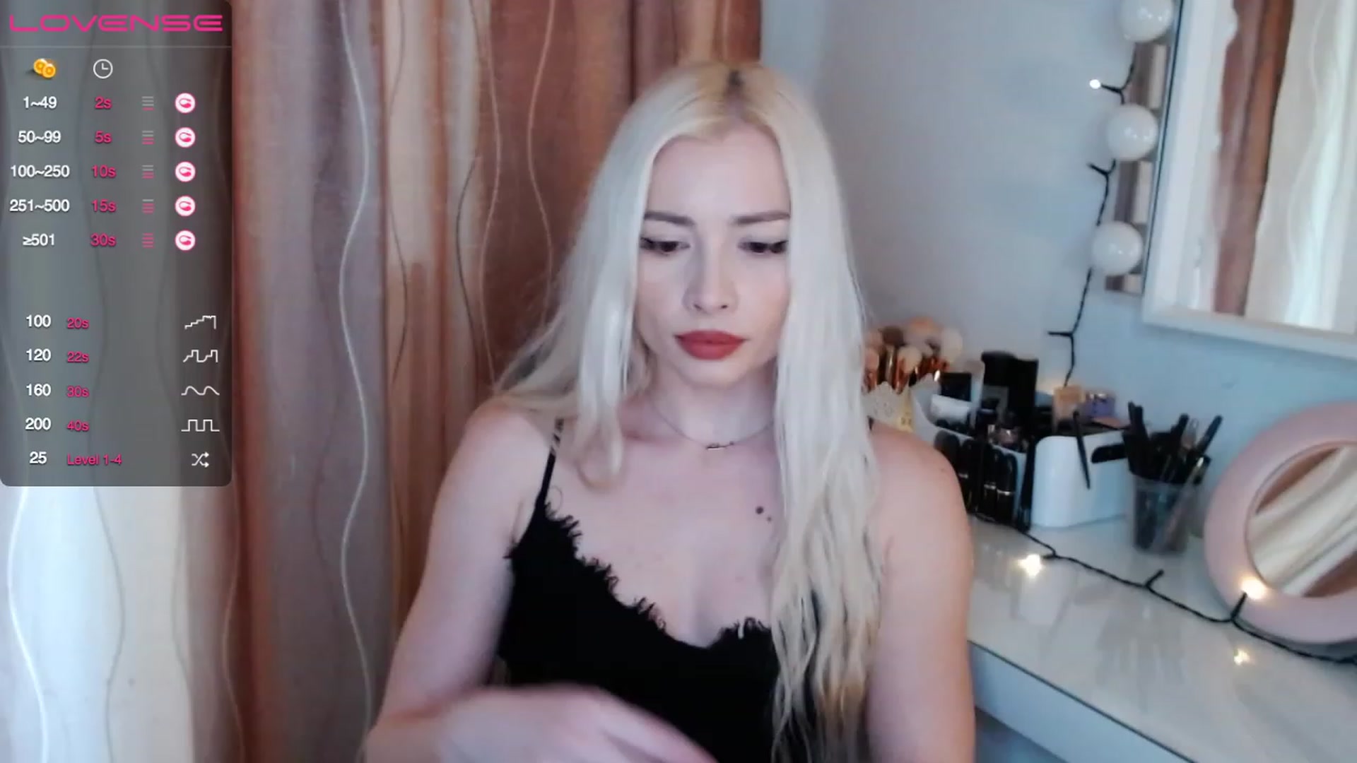 Gallery image thumbnail from Rapunzelll's myfreecams stream on, 04/20/2023, 08:22 image 17 of 20