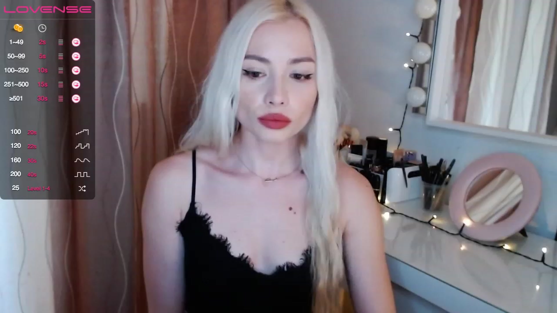 Gallery image thumbnail from Rapunzelll's myfreecams stream on, 04/20/2023, 08:22 image 13 of 20