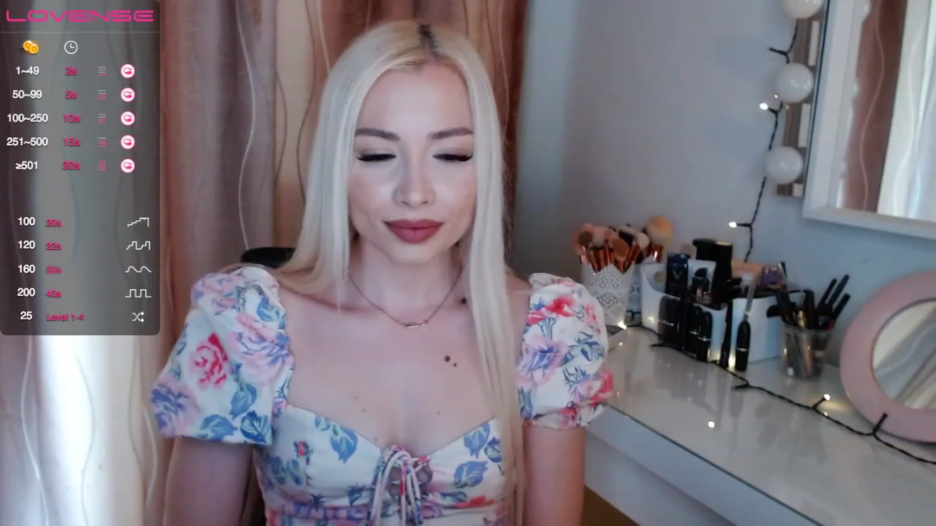 Gallery image thumbnail from Rapunzelll's myfreecams stream on, 04/24/2023, 08:04 image 3 of 20