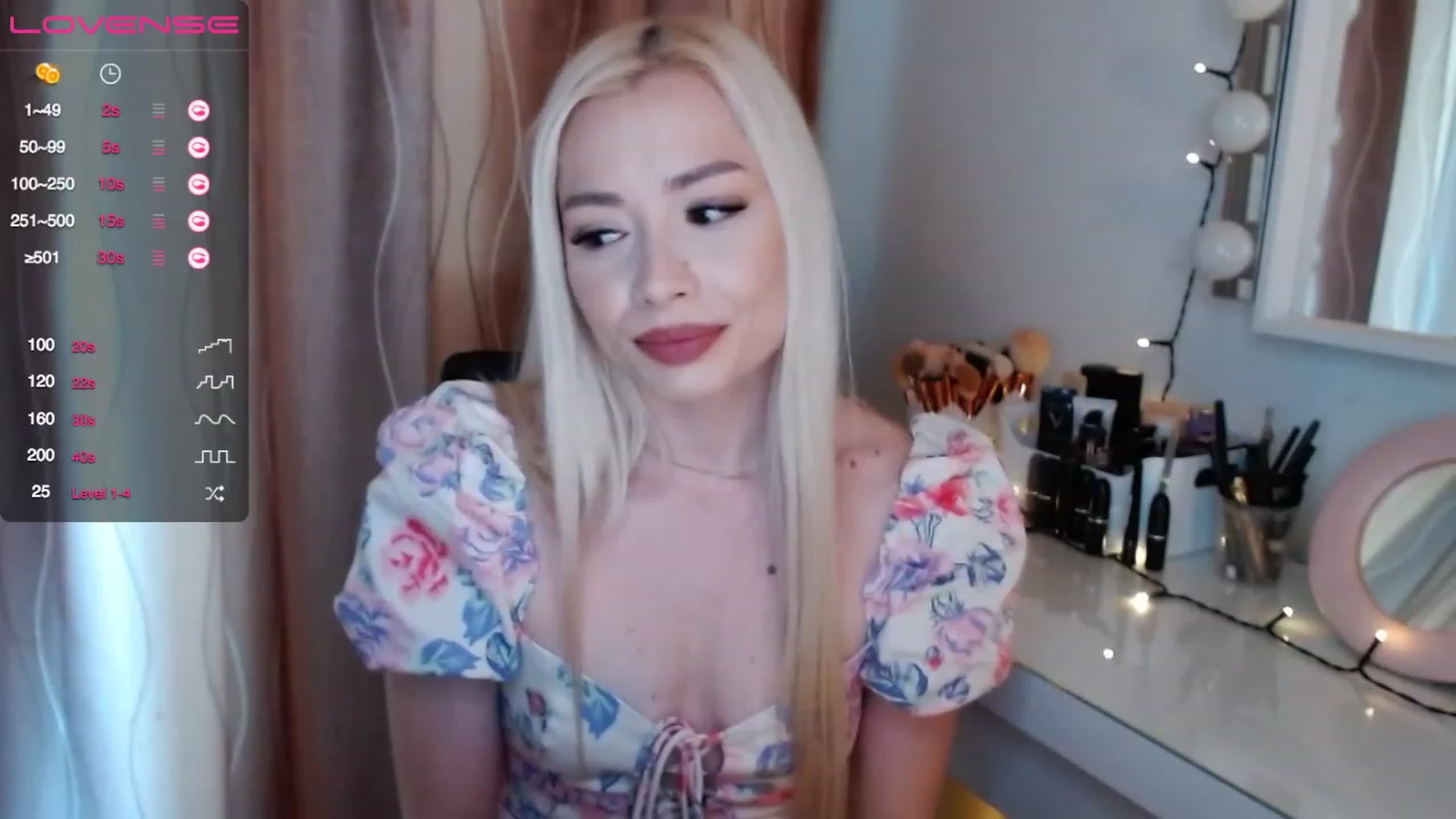 Gallery image thumbnail from Rapunzelll's myfreecams stream on, 04/24/2023, 08:04 image 15 of 20