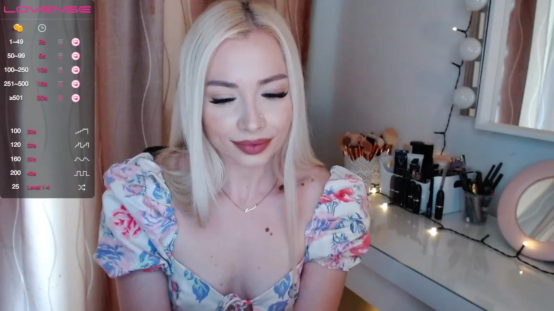 Gallery image thumbnail from Rapunzelll's myfreecams stream on, 04/24/2023, 08:04 image 2 of 20