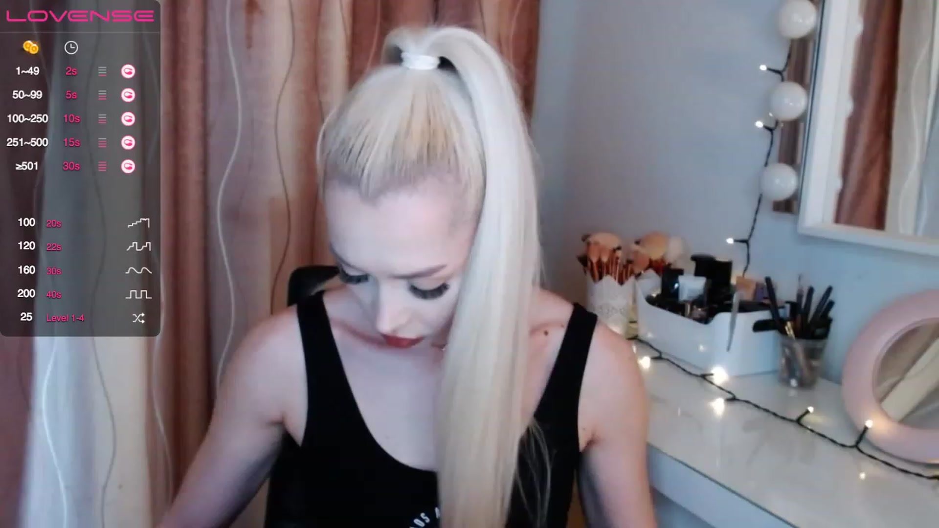 Gallery image thumbnail from Rapunzelll's myfreecams stream on, 04/25/2023, 07:27 image 12 of 20