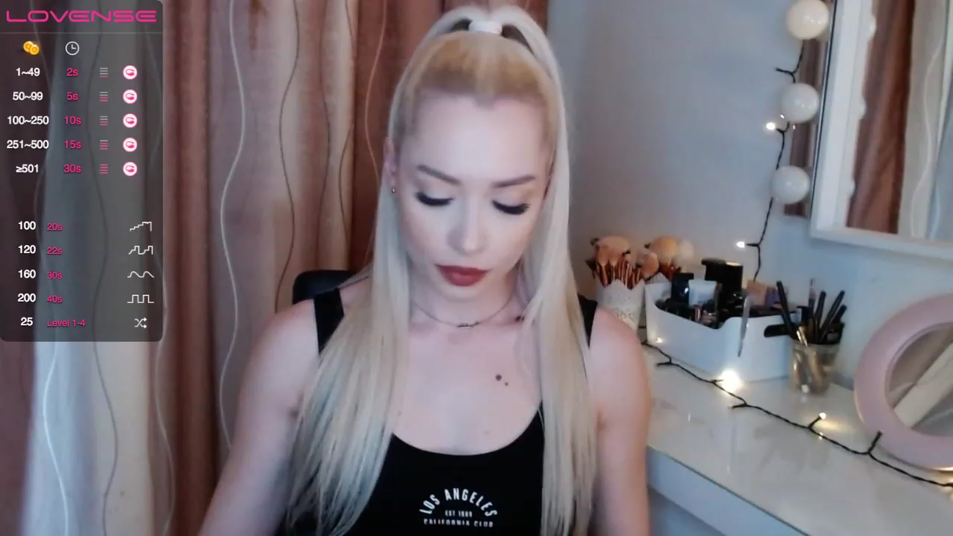 Gallery image thumbnail from Rapunzelll's myfreecams stream on, 04/25/2023, 07:27 image 8 of 20