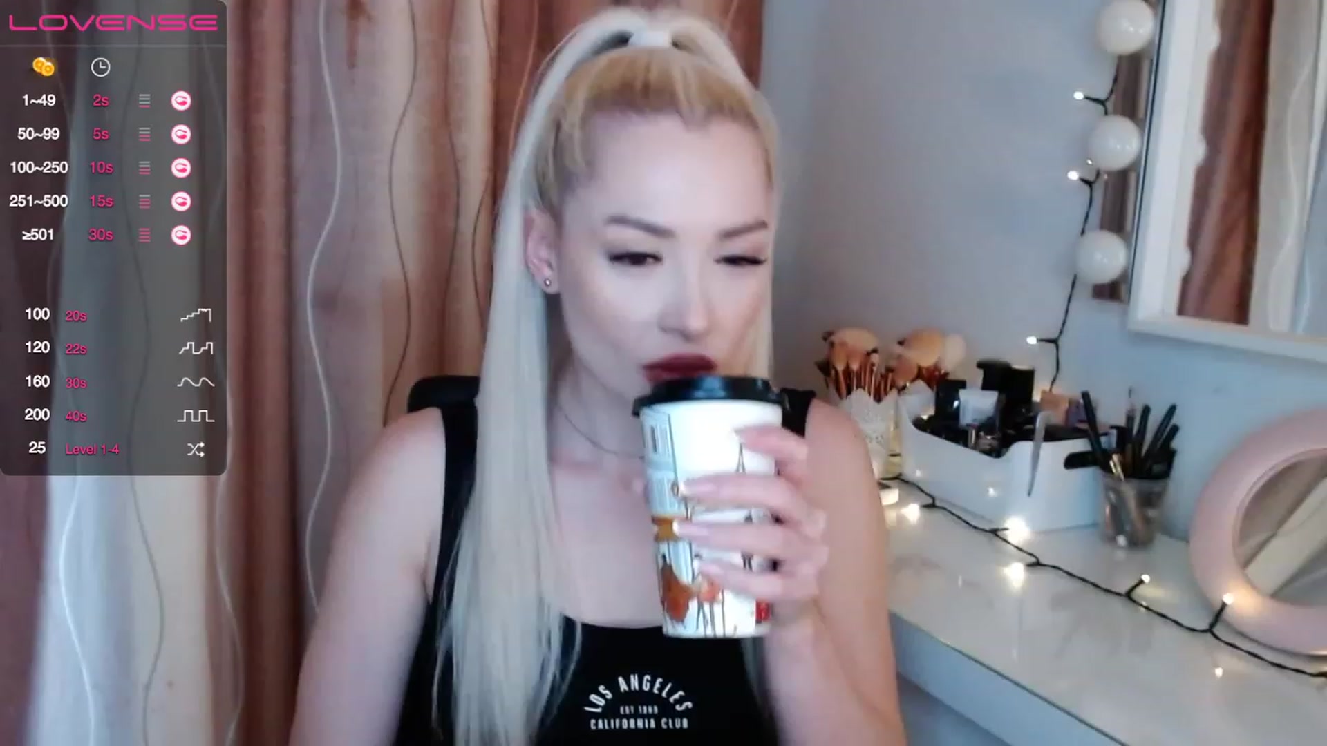 Gallery image thumbnail from Rapunzelll's myfreecams stream on, 04/25/2023, 07:27 image 14 of 20