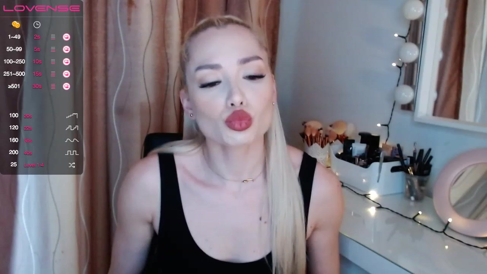 Gallery image thumbnail from Rapunzelll's myfreecams stream on, 04/25/2023, 08:43 image 7 of 20