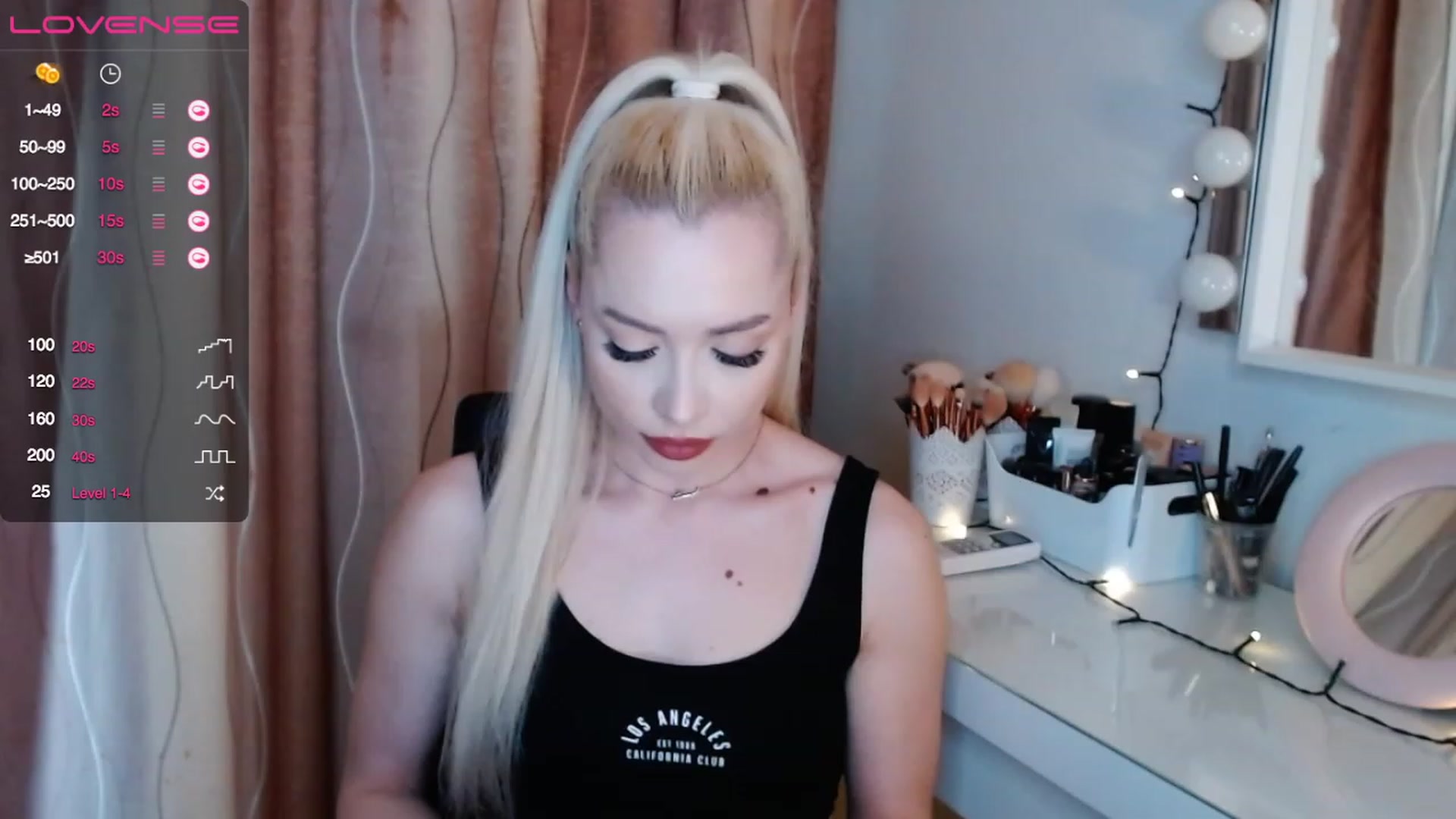 Gallery image thumbnail from Rapunzelll's myfreecams stream on, 04/25/2023, 08:43 image 14 of 20