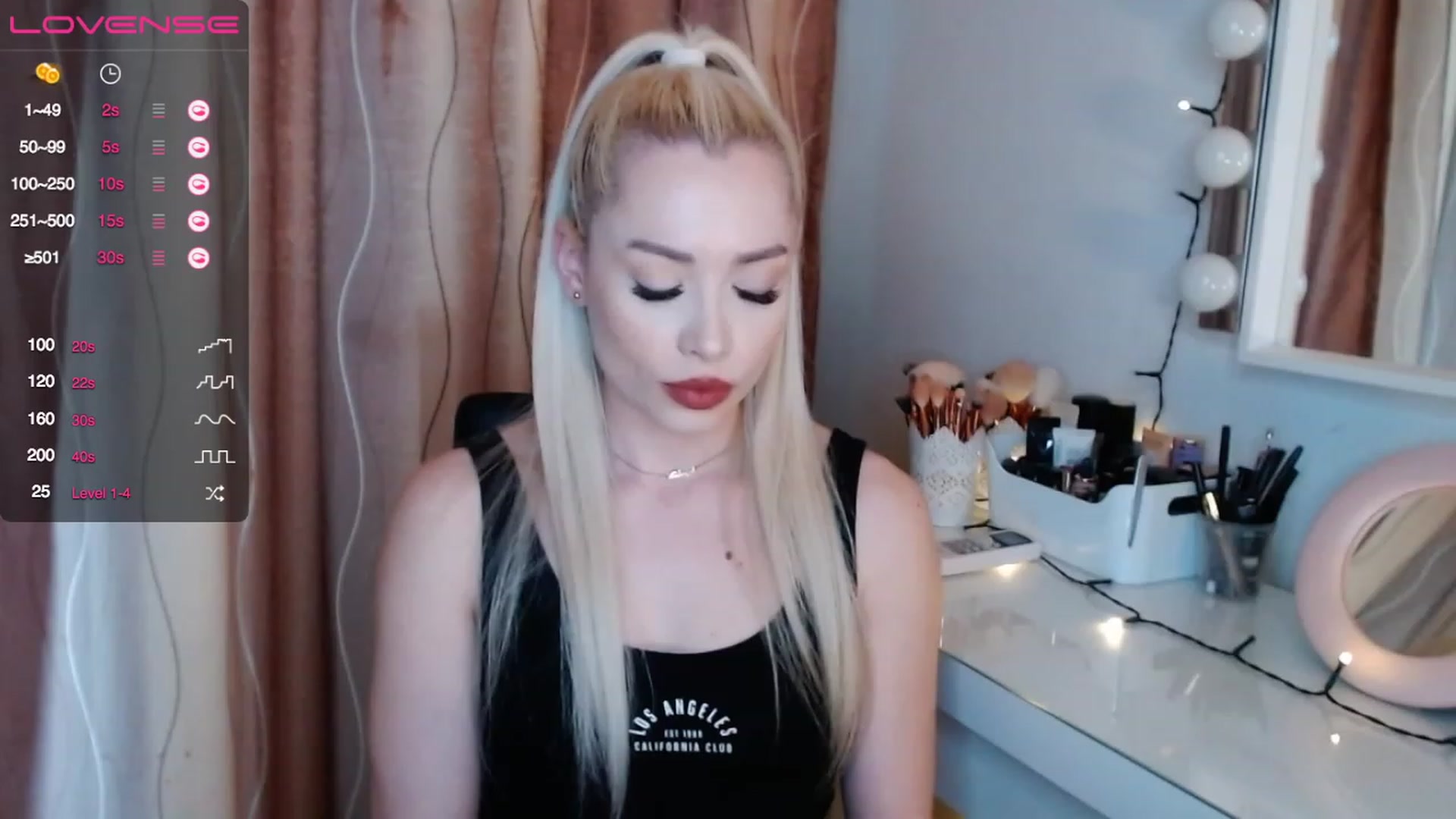 Gallery image thumbnail from Rapunzelll's myfreecams stream on, 04/25/2023, 08:43 image 12 of 20