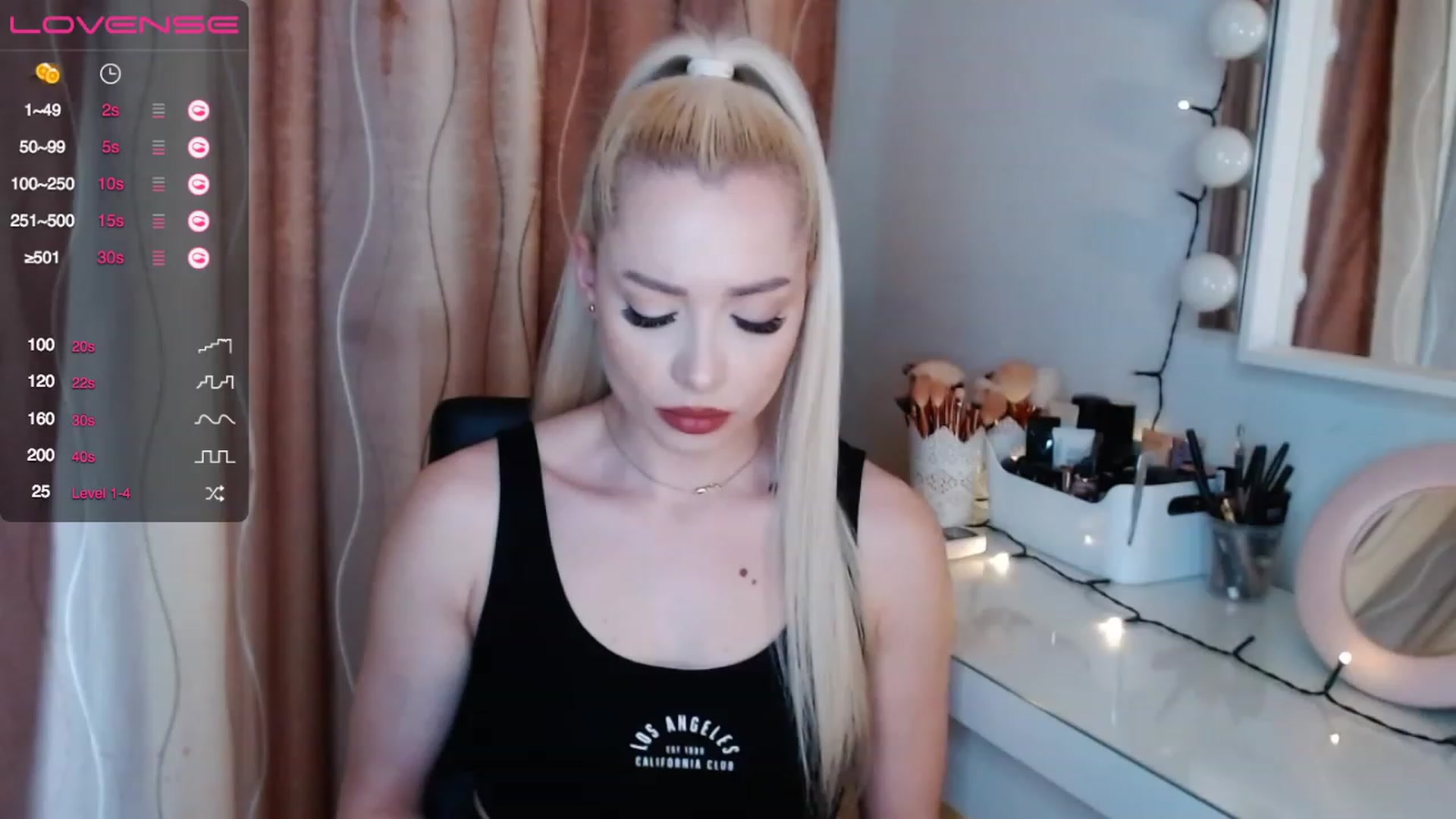Gallery image thumbnail from Rapunzelll's myfreecams stream on, 04/25/2023, 08:43 image 4 of 20