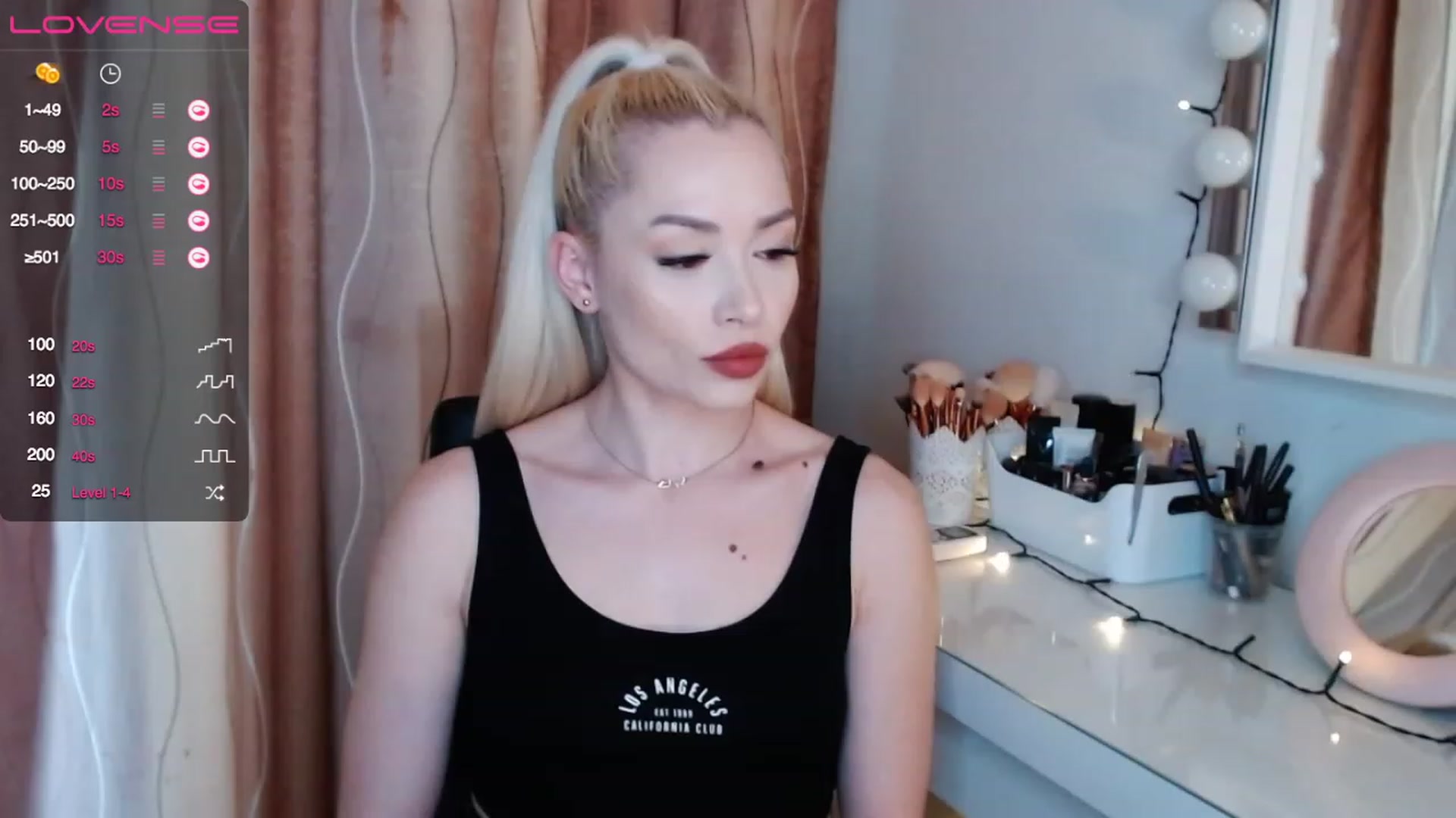 Gallery image thumbnail from Rapunzelll's myfreecams stream on, 04/25/2023, 08:43 image 8 of 20