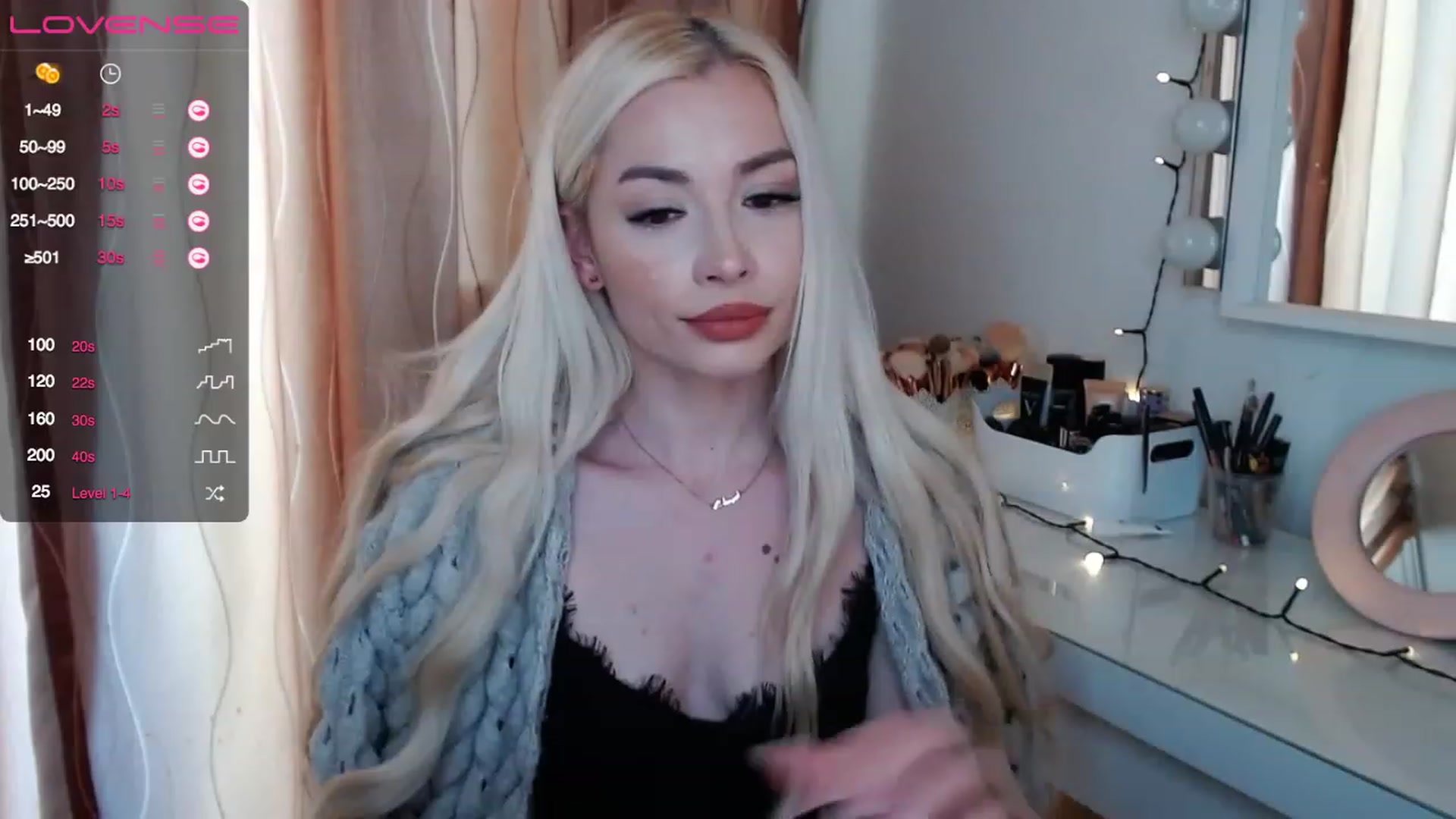 Gallery image thumbnail from Rapunzelll's myfreecams stream on, 04/30/2023, 13:11 image 10 of 20