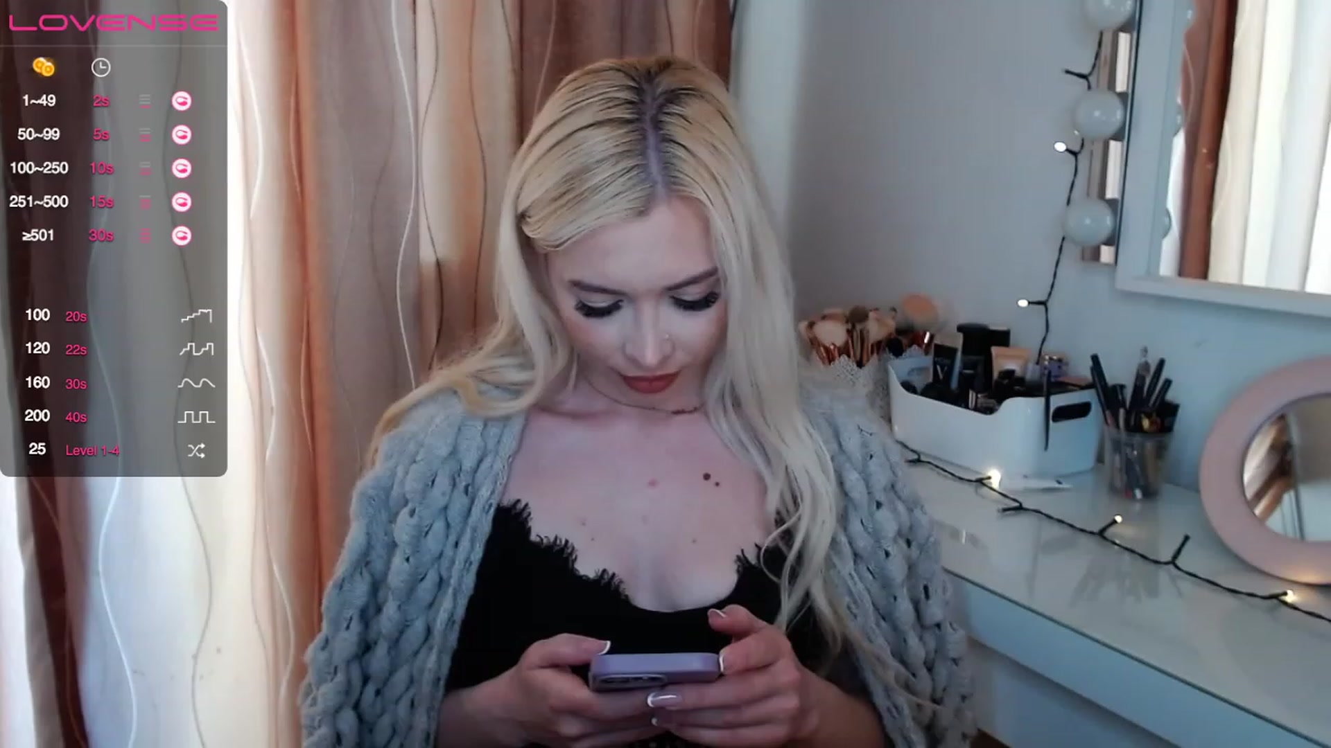 Gallery image thumbnail from Rapunzelll's myfreecams stream on, 04/30/2023, 13:11 image 8 of 20