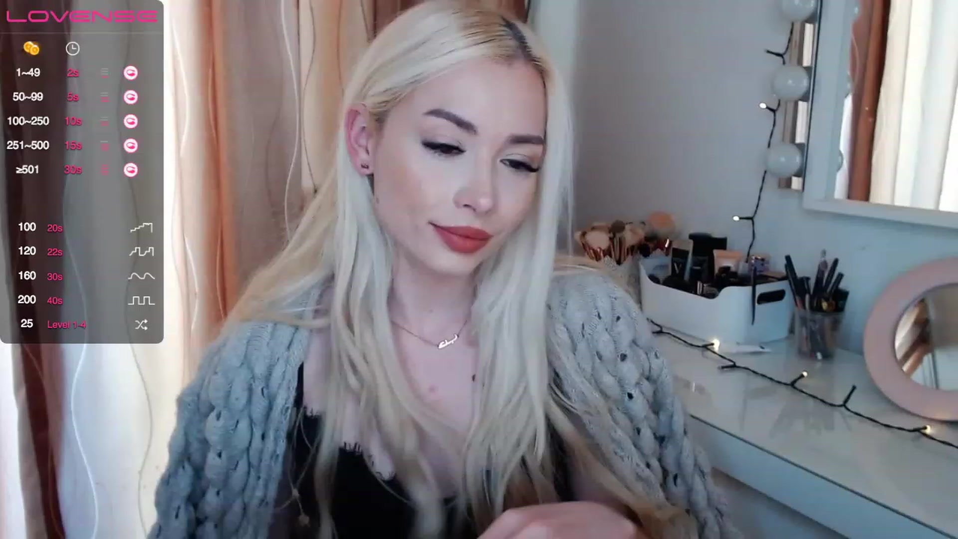 Gallery image thumbnail from Rapunzelll's myfreecams stream on, 04/30/2023, 13:11 image 12 of 20