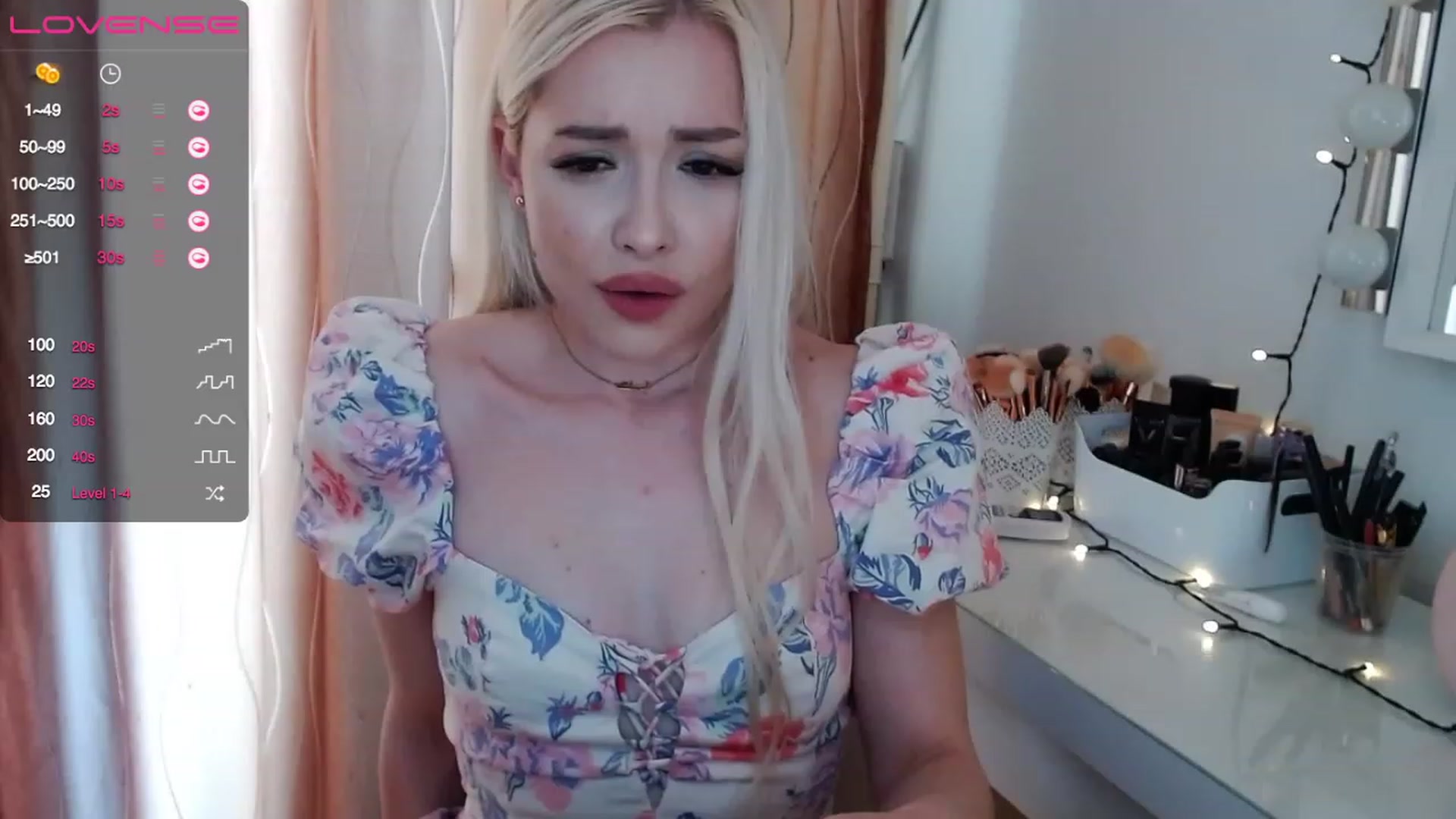 Gallery image thumbnail from Rapunzelll's myfreecams stream on, 05/02/2023, 10:07 image 12 of 20