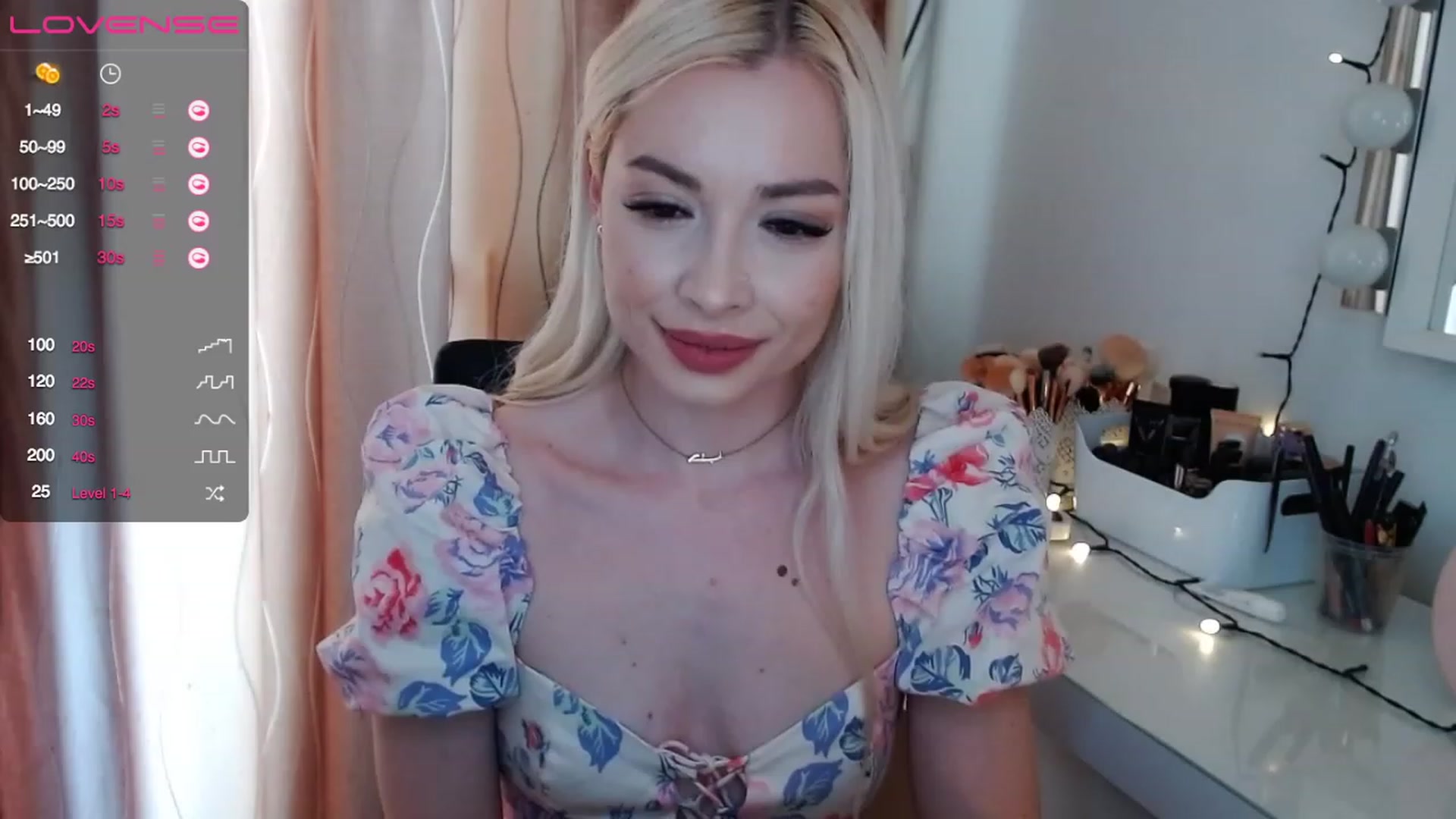 Gallery image thumbnail from Rapunzelll's myfreecams stream on, 05/02/2023, 10:07 image 4 of 20