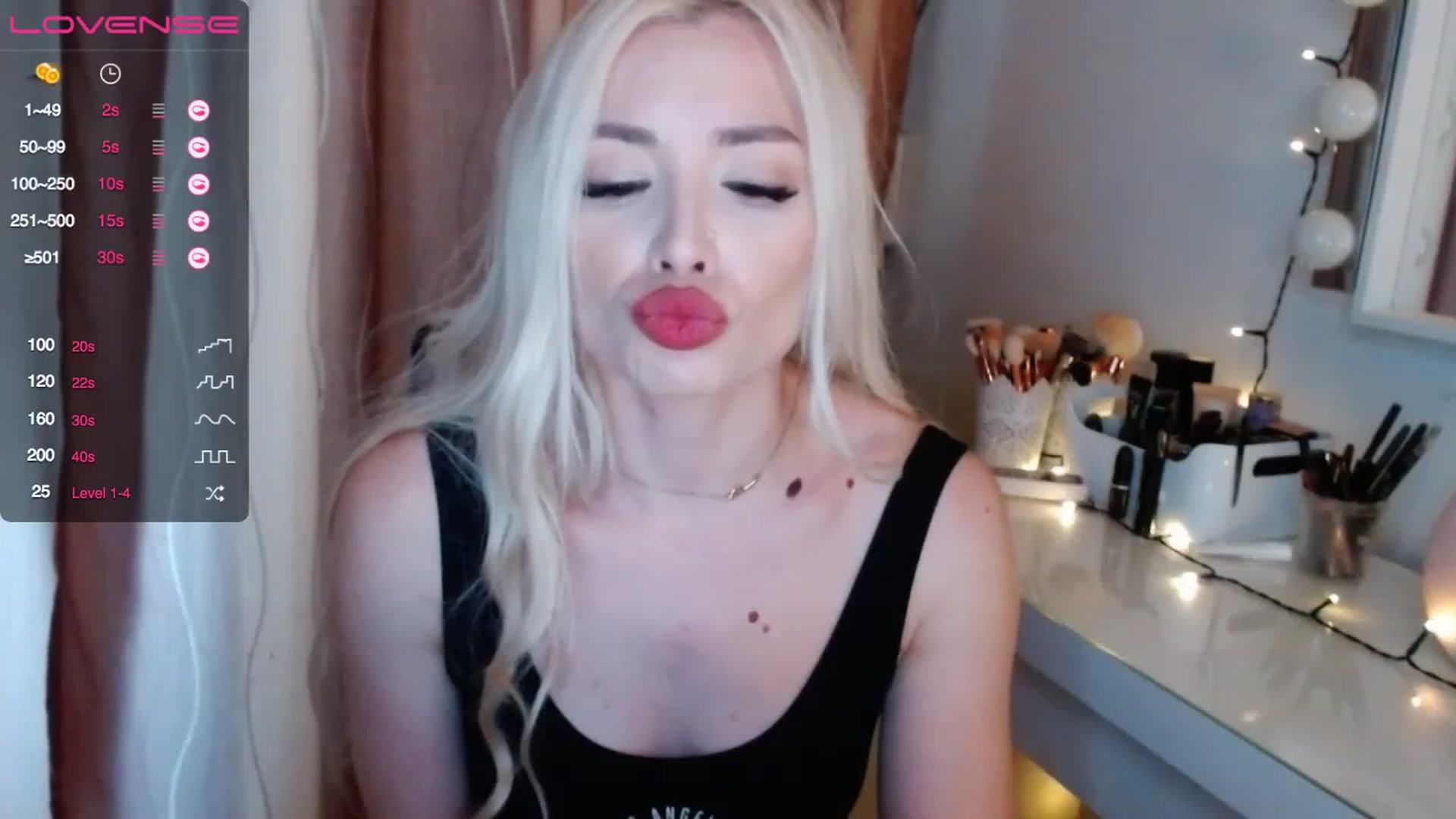 Gallery image thumbnail from Rapunzelll's myfreecams stream on, 05/04/2023, 10:28 image 19 of 20