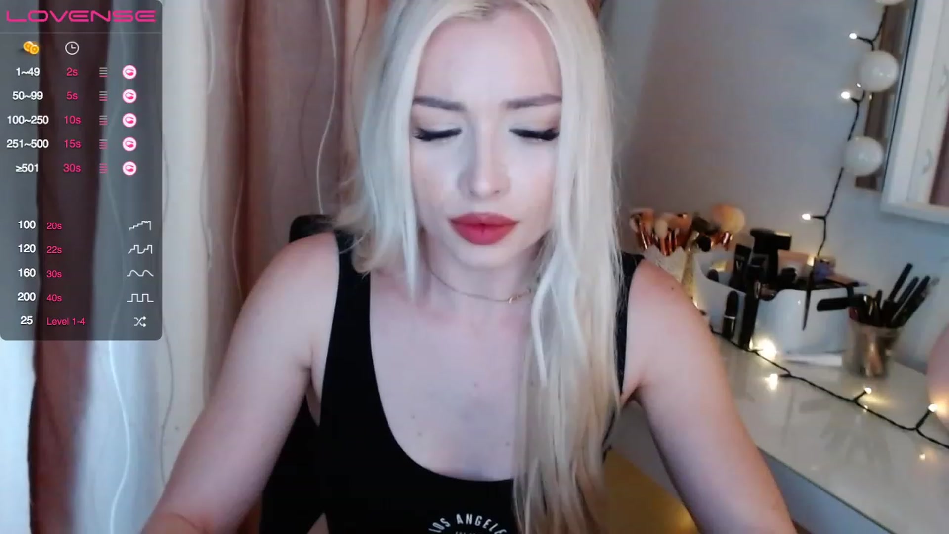 Gallery image thumbnail from Rapunzelll's myfreecams stream on, 05/04/2023, 10:28 image 14 of 20