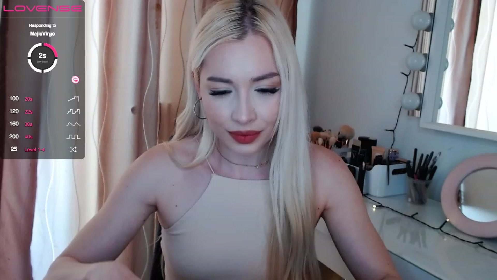 Gallery image thumbnail from Rapunzelll's myfreecams stream on, 05/06/2023, 10:55 image 4 of 20