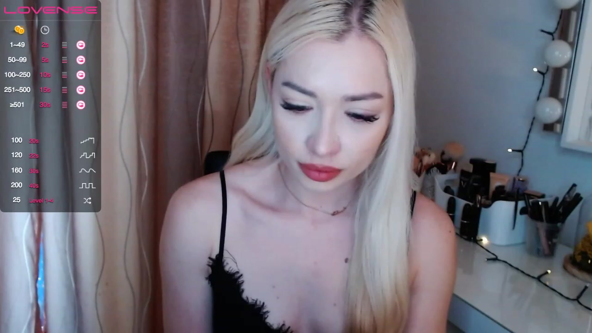 Gallery image thumbnail from Rapunzelll's myfreecams stream on, 05/08/2023, 09:24 image 4 of 20