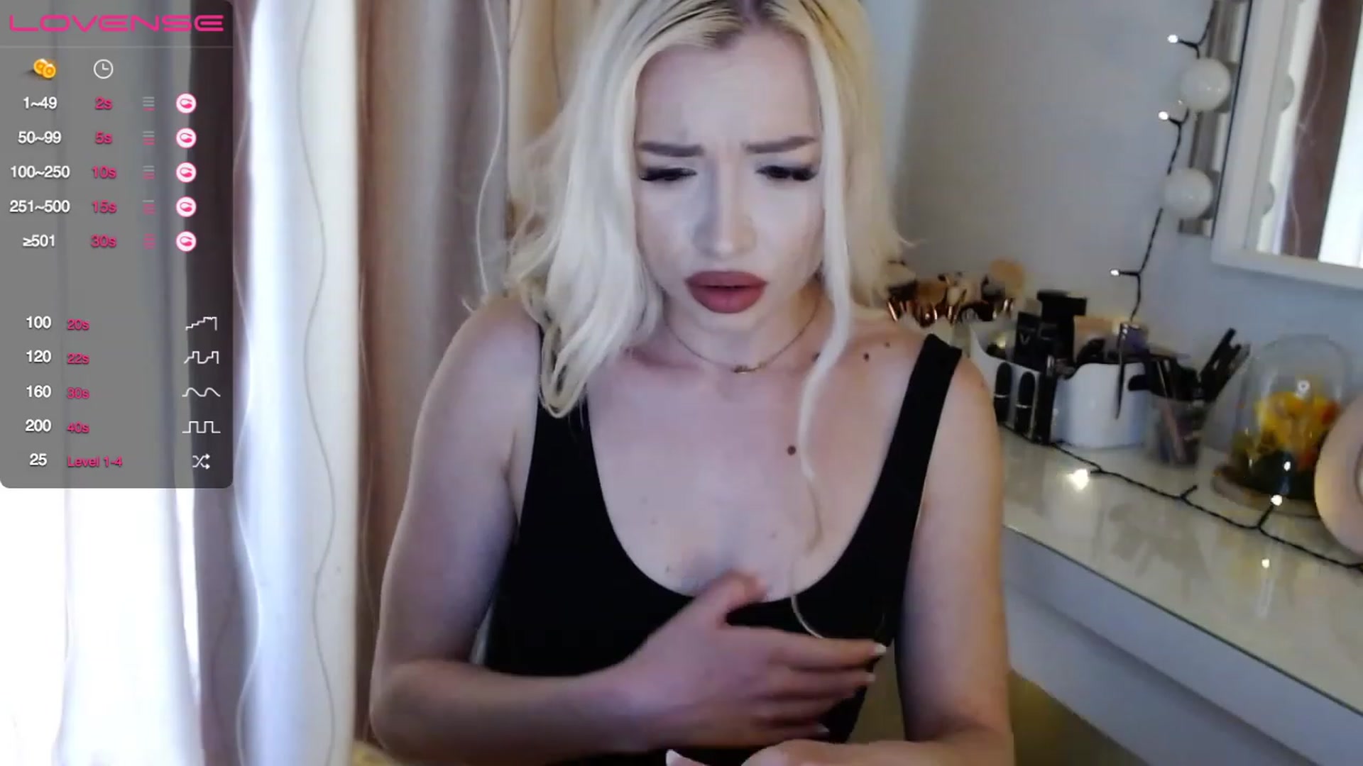 Gallery image thumbnail from Rapunzelll's myfreecams stream on, 05/10/2023, 09:01 image 17 of 20