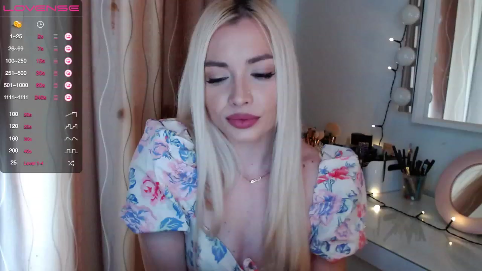 Gallery image thumbnail from Rapunzelll's myfreecams stream on, 05/16/2023, 08:39 image 4 of 20