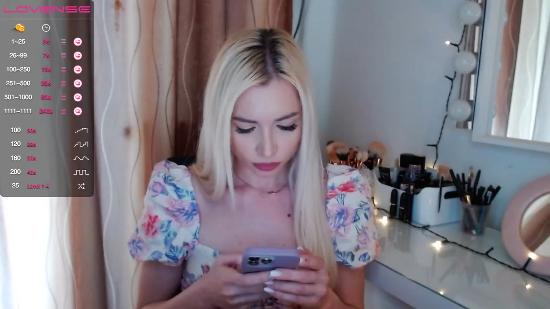 Gallery image thumbnail from Rapunzelll's myfreecams stream on, 05/16/2023, 08:39 image 11 of 20