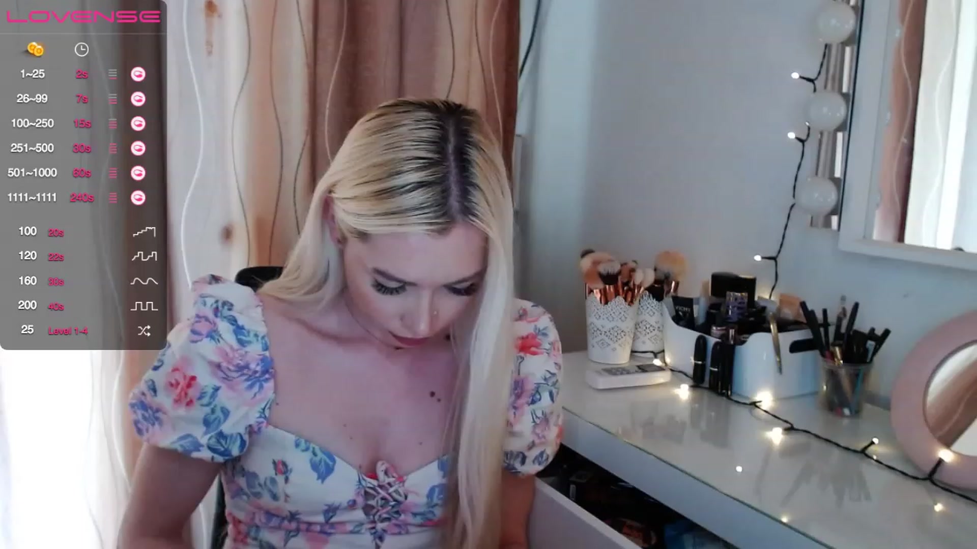 Gallery image thumbnail from Rapunzelll's myfreecams stream on, 05/16/2023, 09:39 image 2 of 20