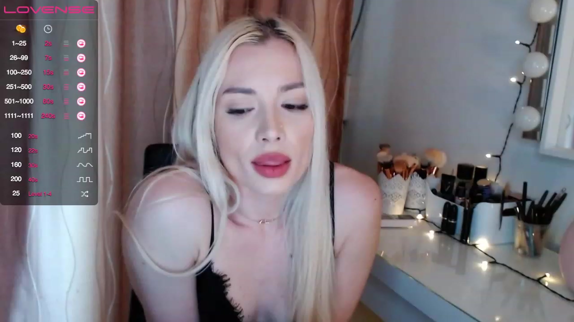 Gallery image thumbnail from Rapunzelll's myfreecams stream on, 05/17/2023, 10:53 image 1 of 20