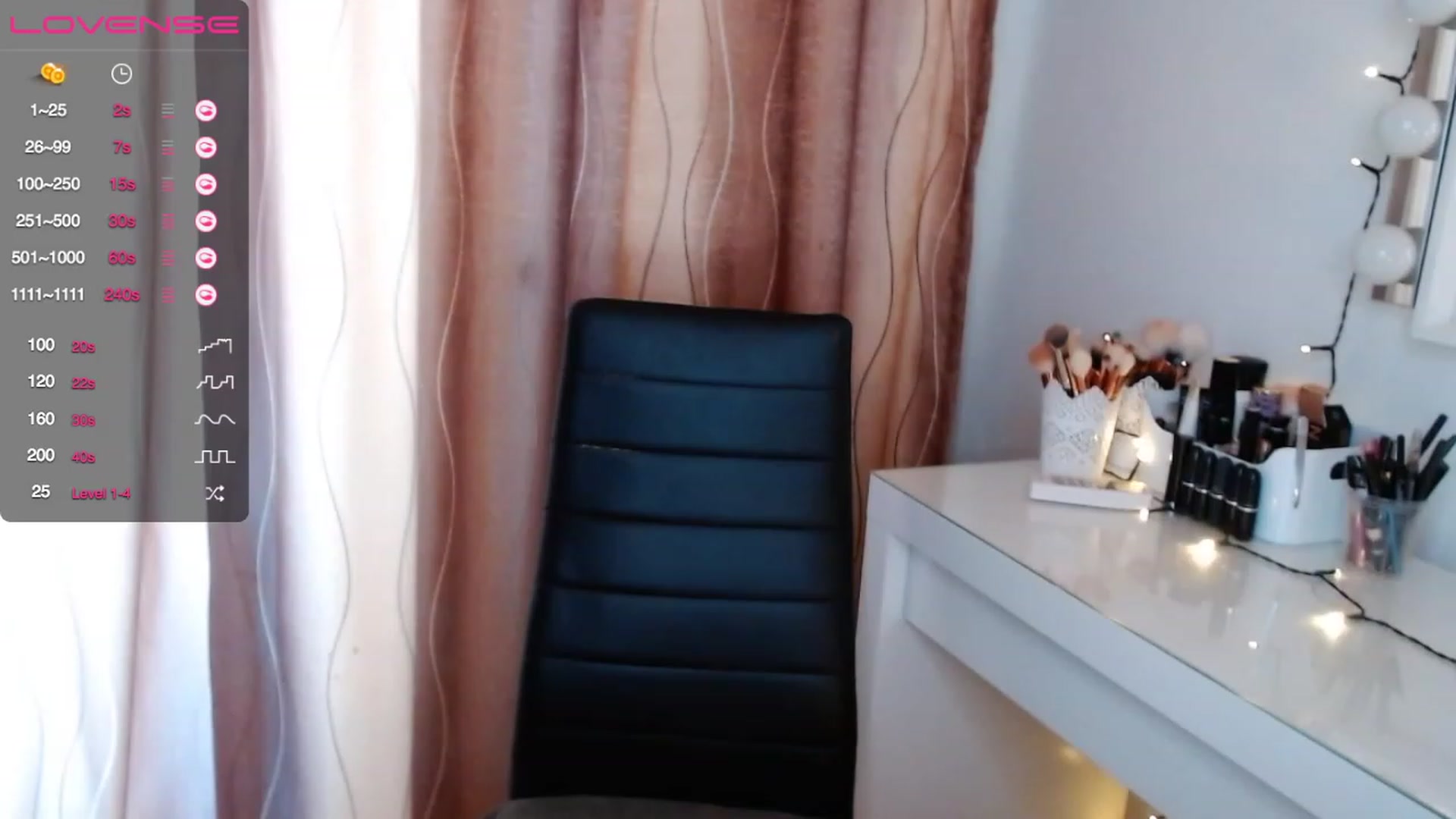 Gallery image thumbnail from Rapunzelll's myfreecams stream on, 06/06/2023, 14:34 image 1 of 20