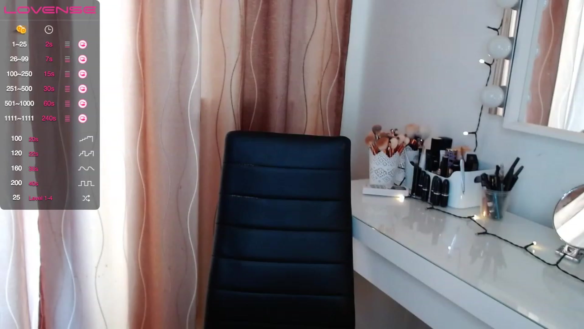 Gallery image thumbnail from Rapunzelll's myfreecams stream on, 06/07/2023, 12:42 image 3 of 20