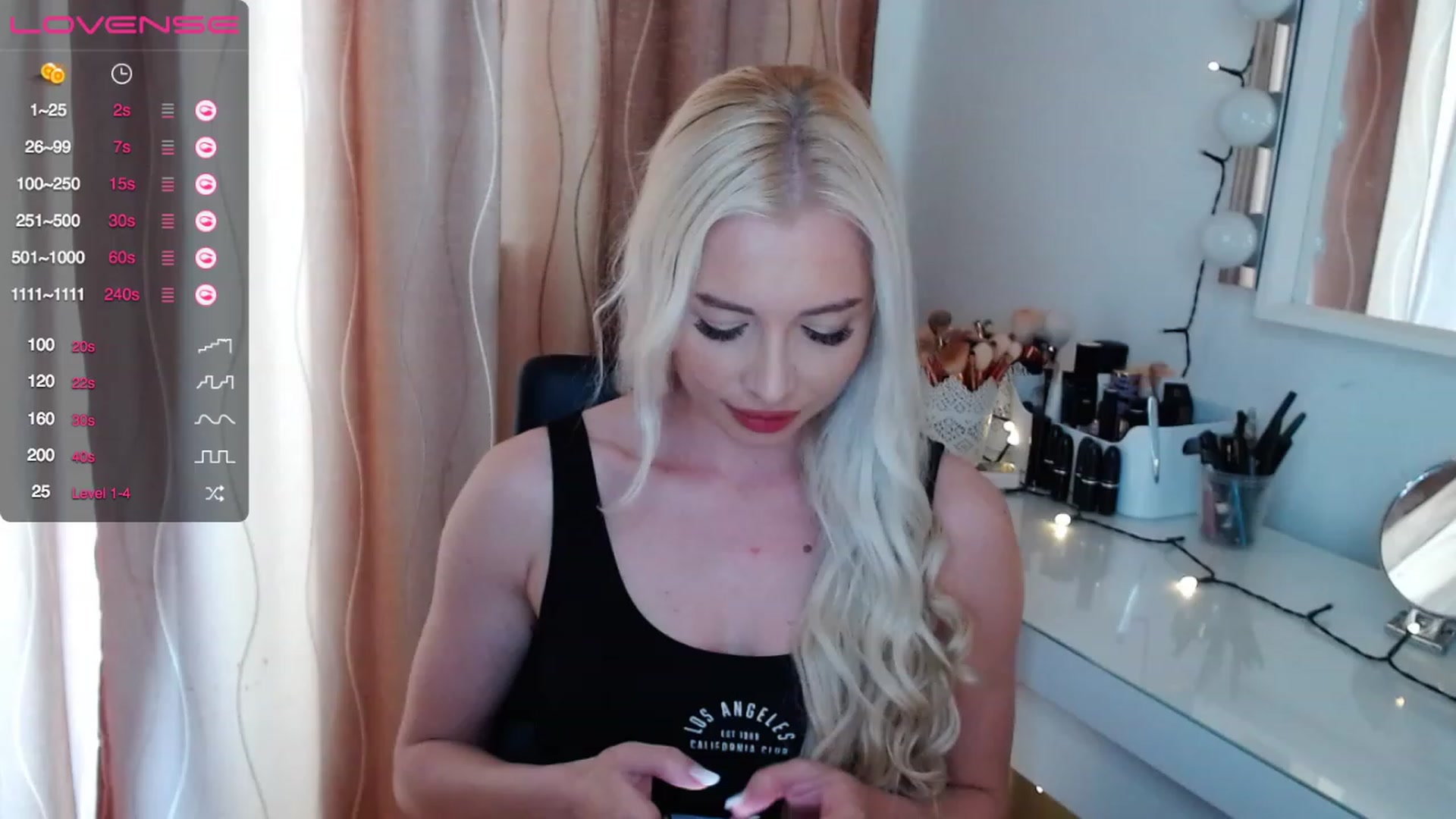 Gallery image thumbnail from Rapunzelll's myfreecams stream on, 06/07/2023, 12:42 image 16 of 20