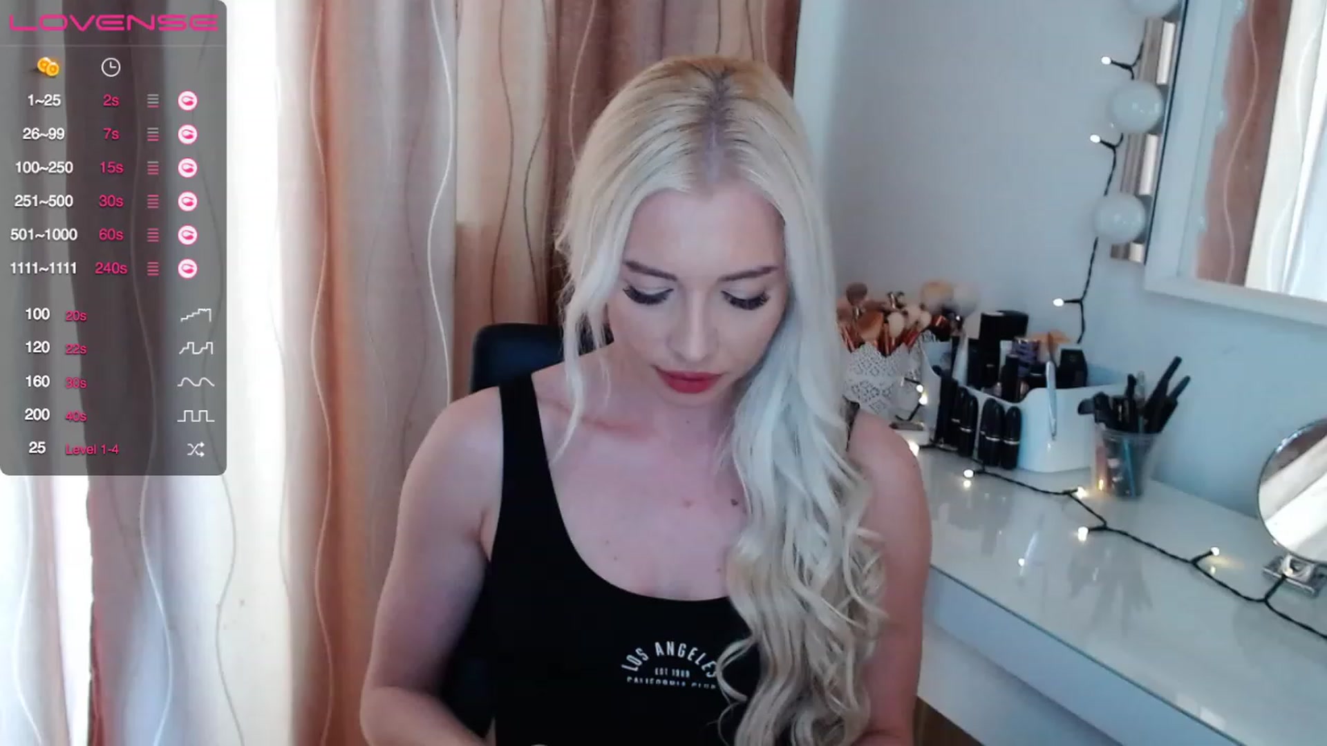 Gallery image thumbnail from Rapunzelll's myfreecams stream on, 06/07/2023, 12:42 image 10 of 20