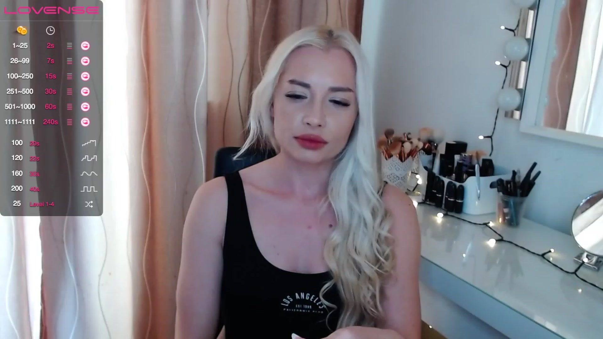 Gallery image thumbnail from Rapunzelll's myfreecams stream on, 06/07/2023, 12:42 image 11 of 20