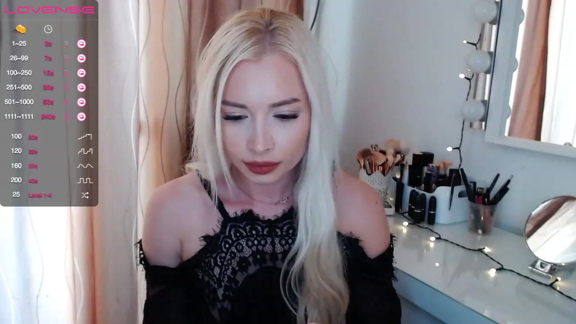Gallery image thumbnail from Rapunzelll's myfreecams stream on, 06/08/2023, 11:29 image 8 of 20