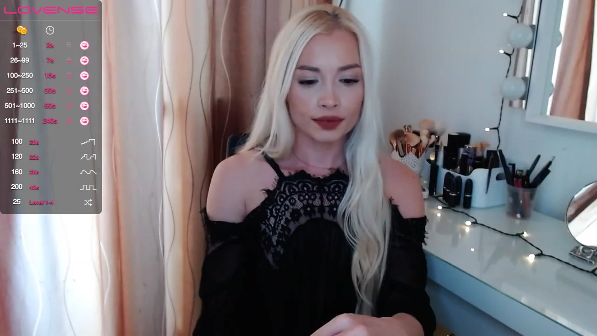 Gallery image thumbnail from Rapunzelll's myfreecams stream on, 06/08/2023, 11:29 image 7 of 20