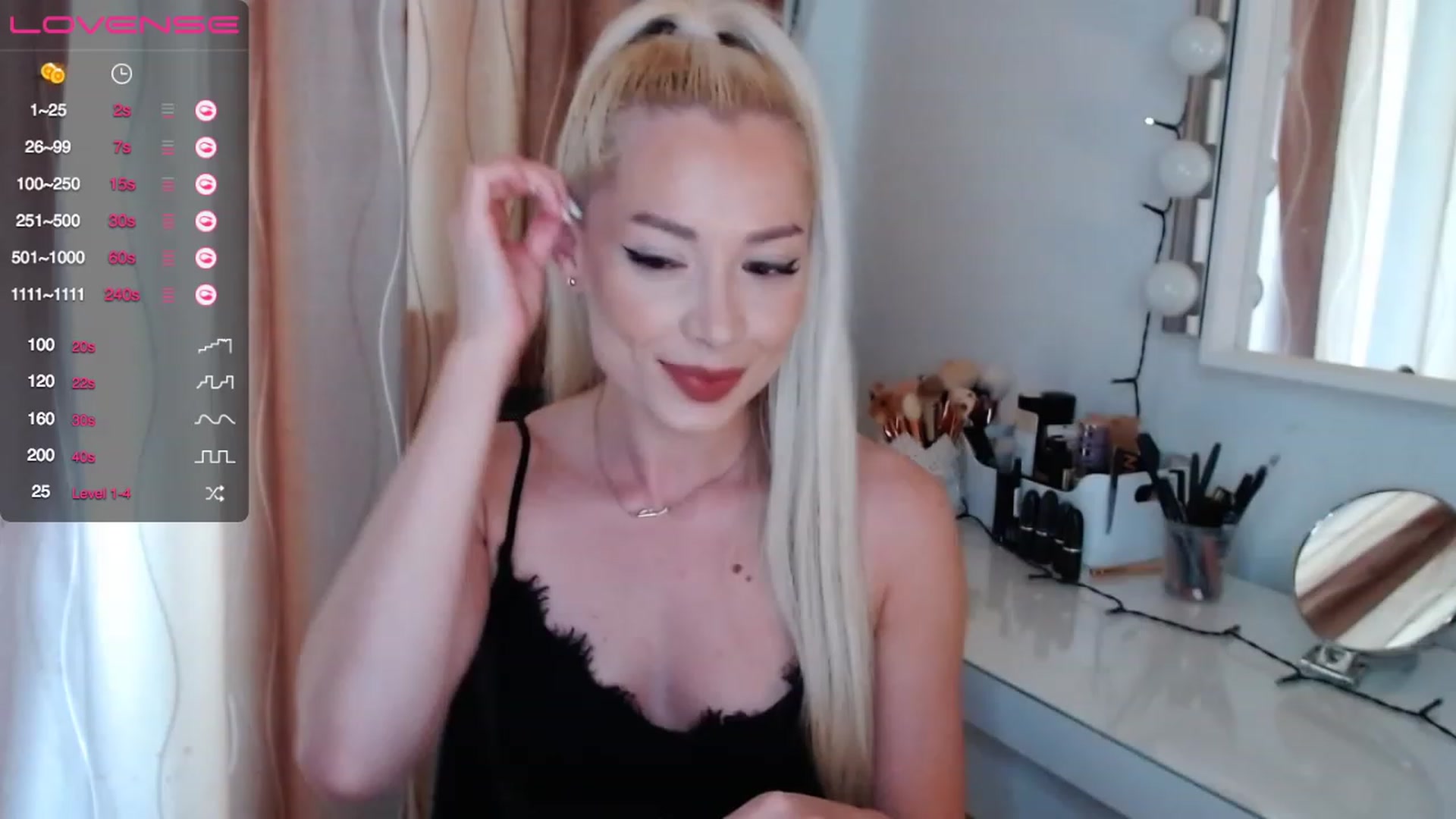 Gallery image thumbnail from Rapunzelll's myfreecams stream on, 06/11/2023, 09:04 image 17 of 20