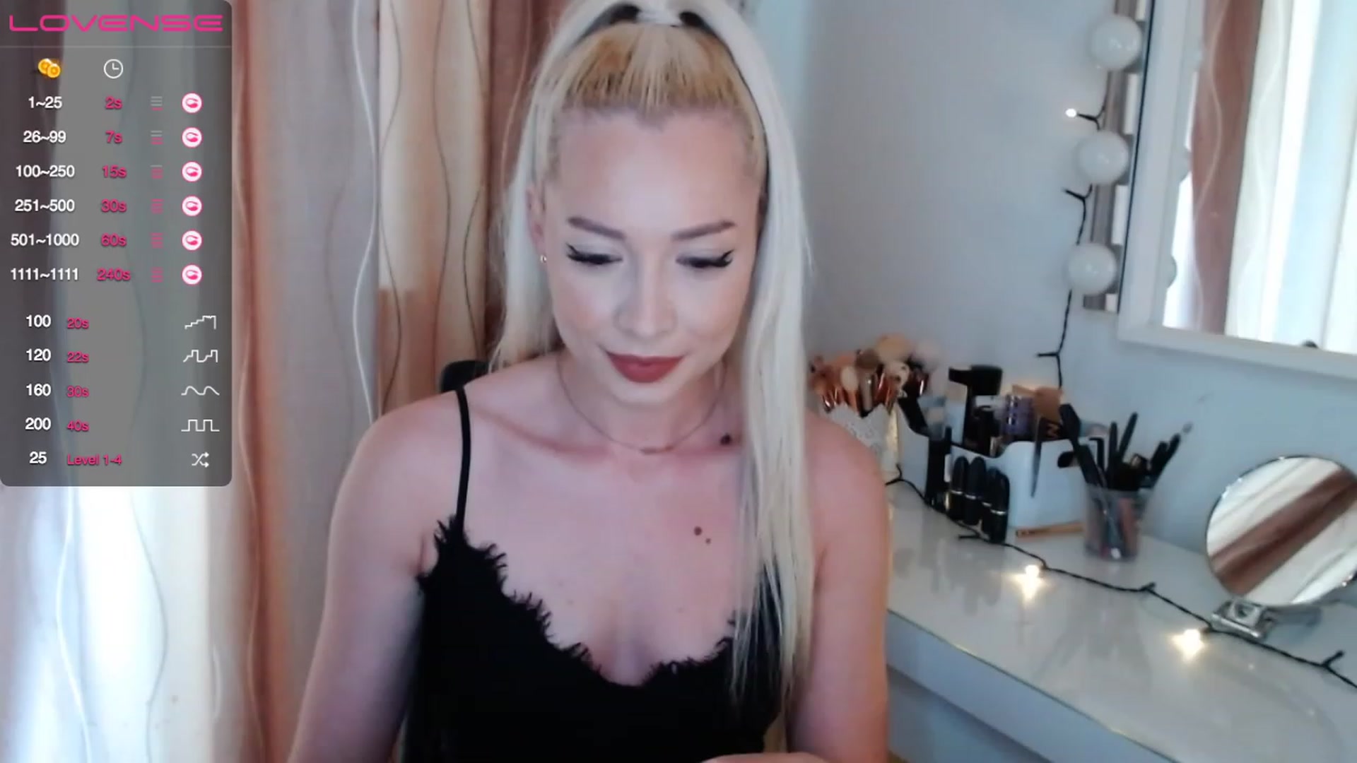 Gallery image thumbnail from Rapunzelll's myfreecams stream on, 06/11/2023, 09:04 image 13 of 20