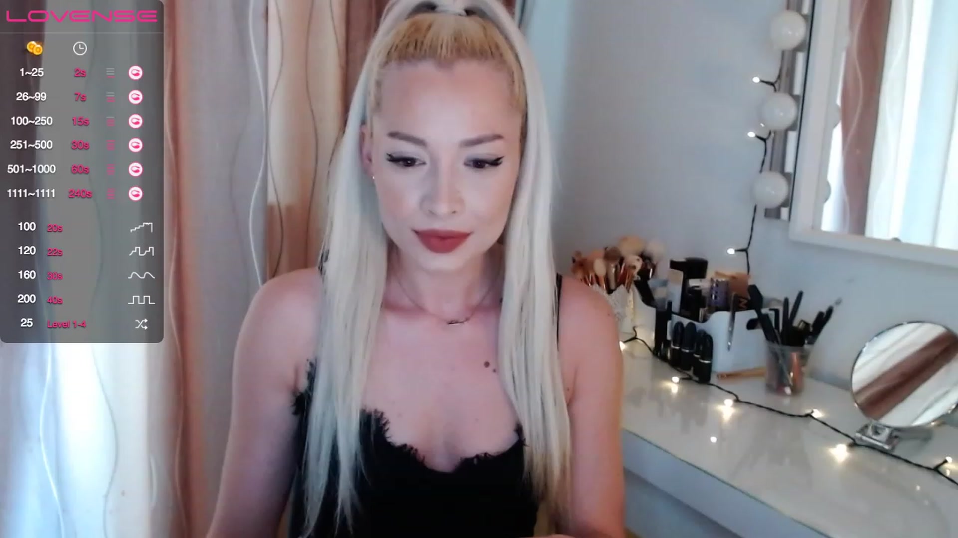 Gallery image thumbnail from Rapunzelll's myfreecams stream on, 06/11/2023, 09:04 image 1 of 20