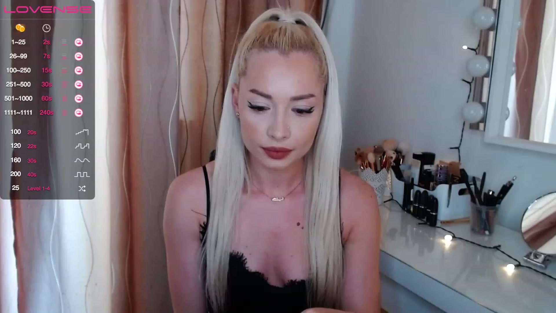 Gallery image thumbnail from Rapunzelll's myfreecams stream on, 06/11/2023, 11:31 image 6 of 20