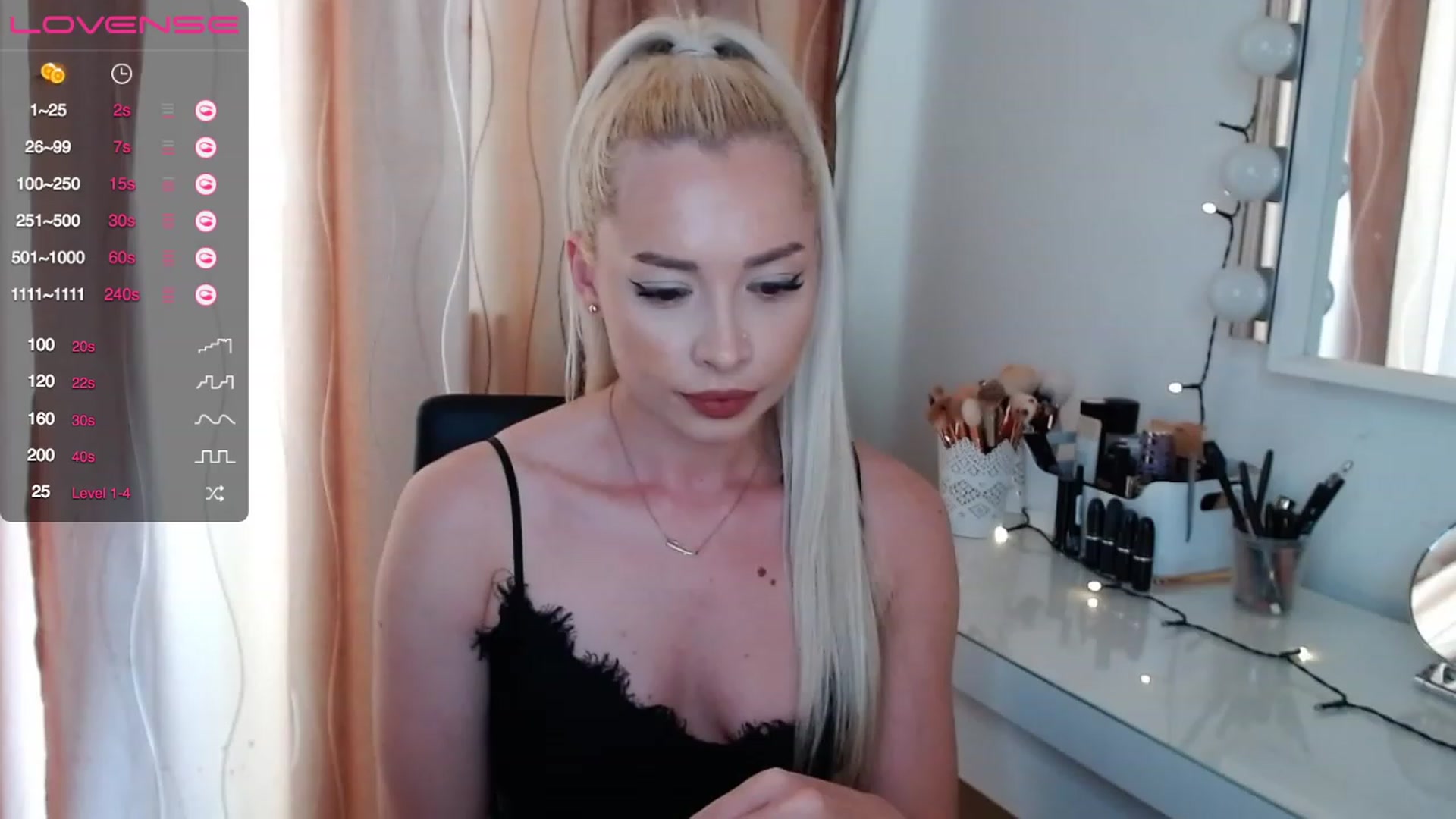 Gallery image thumbnail from Rapunzelll's myfreecams stream on, 06/11/2023, 11:31 image 20 of 20