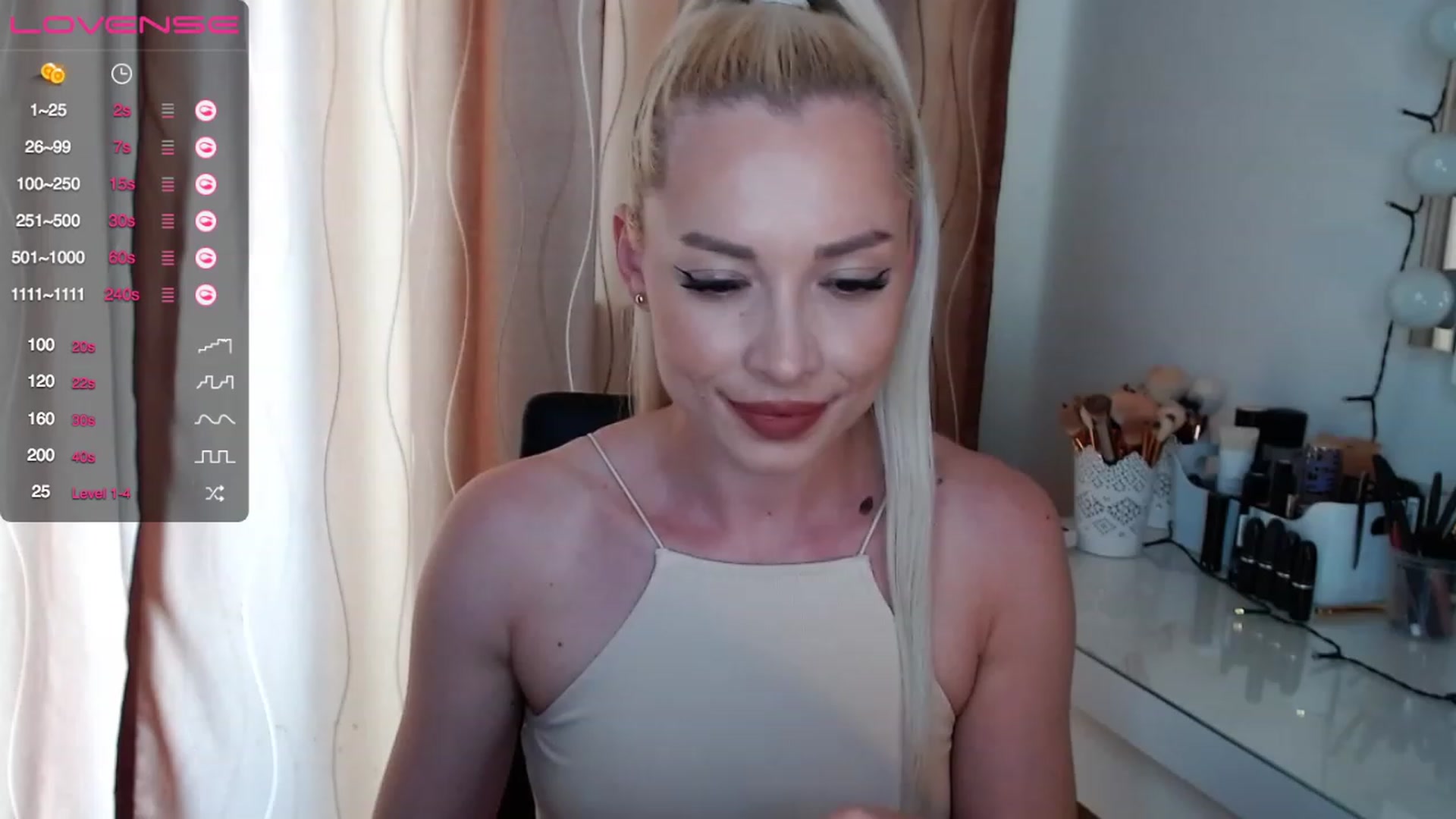 Gallery image thumbnail from Rapunzelll's myfreecams stream on, 06/12/2023, 11:27 image 5 of 20