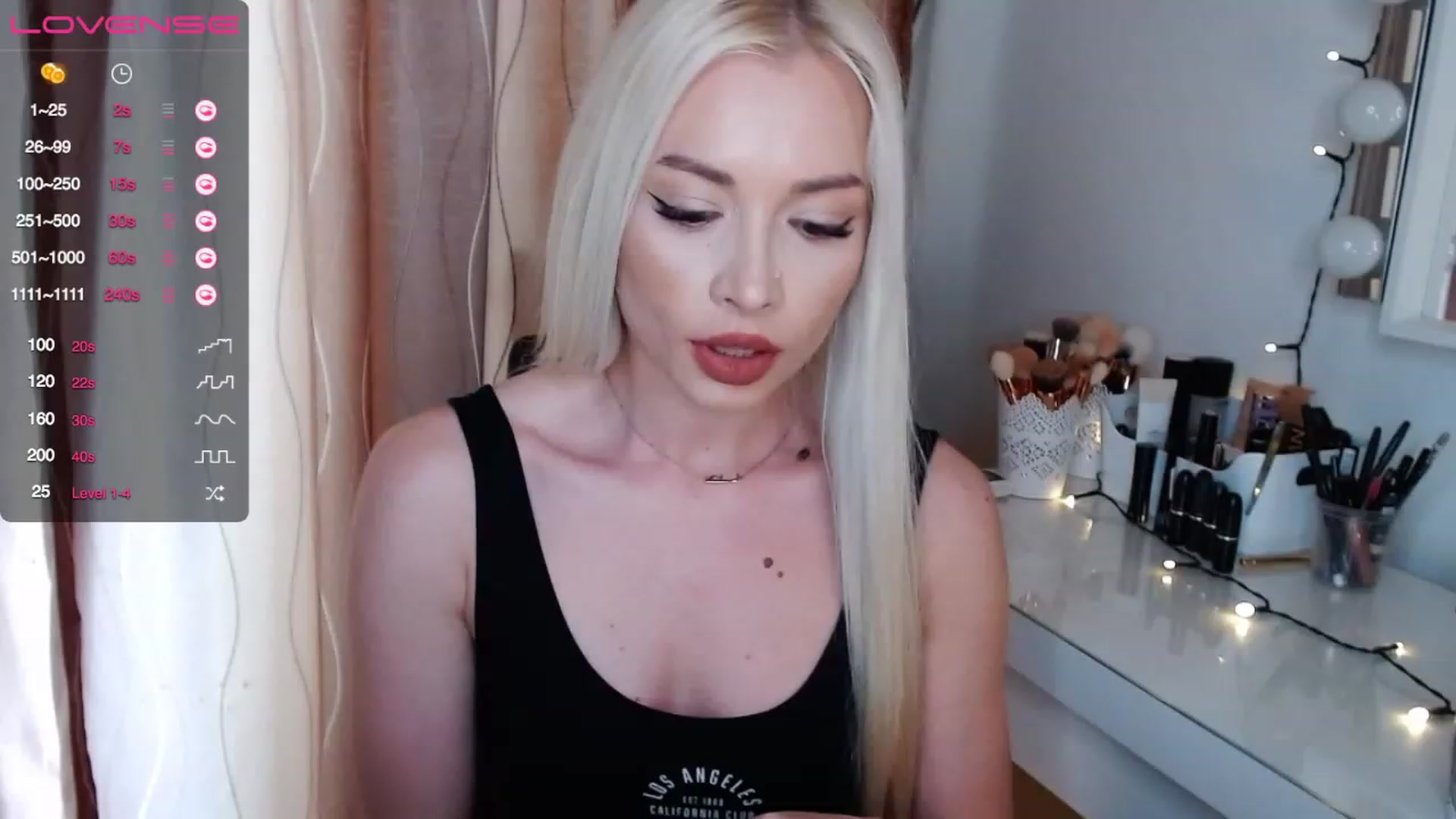 Gallery image thumbnail from Rapunzelll's myfreecams stream on, 06/13/2023, 10:44 image 7 of 20