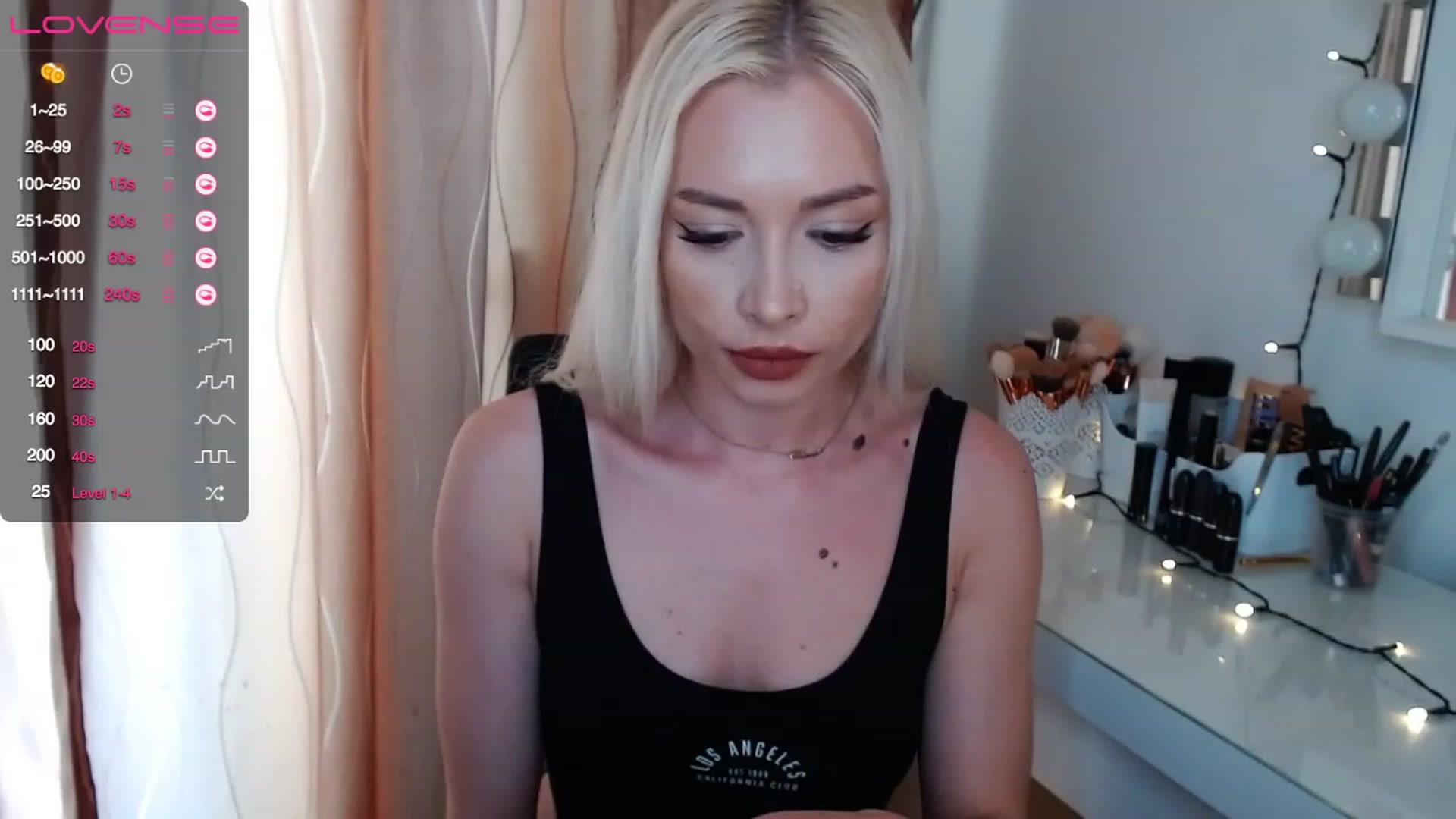 Gallery image thumbnail from Rapunzelll's myfreecams stream on, 06/13/2023, 10:44 image 11 of 20