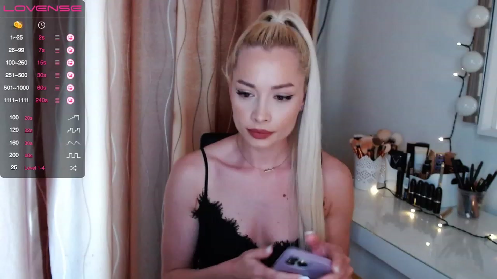 Gallery image thumbnail from Rapunzelll's myfreecams stream on, 06/15/2023, 09:13 image 6 of 20