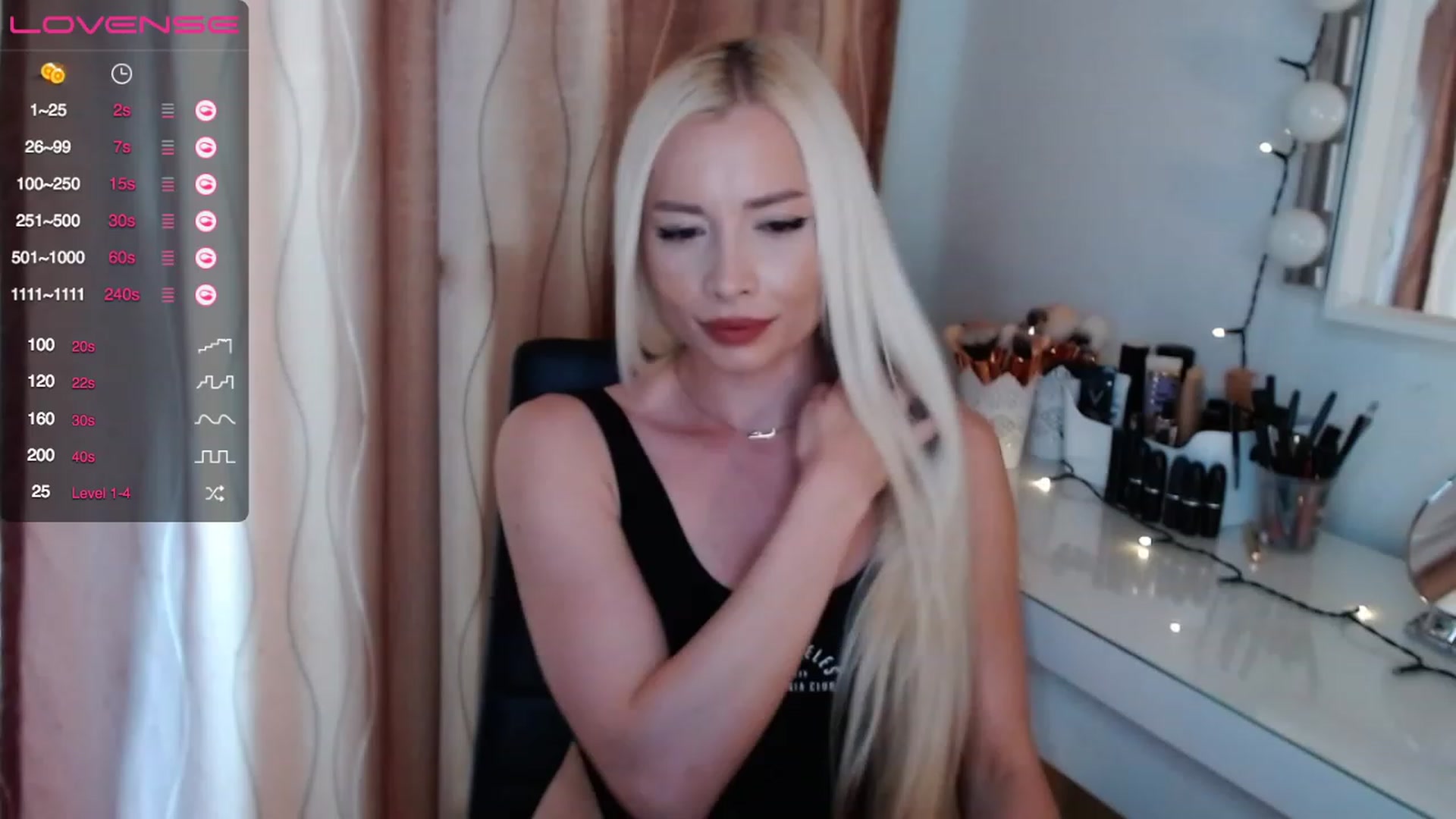 Gallery image thumbnail from Rapunzelll's myfreecams stream on, 06/19/2023, 09:03 image 12 of 20