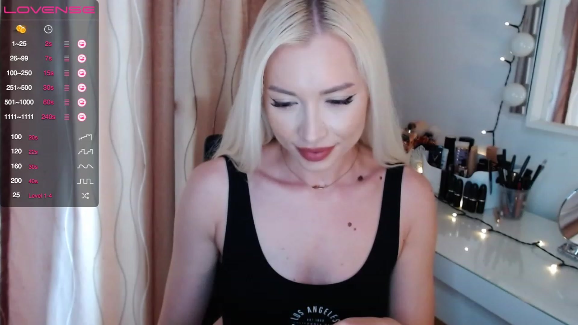 Gallery image thumbnail from Rapunzelll's myfreecams stream on, 06/19/2023, 09:03 image 8 of 20